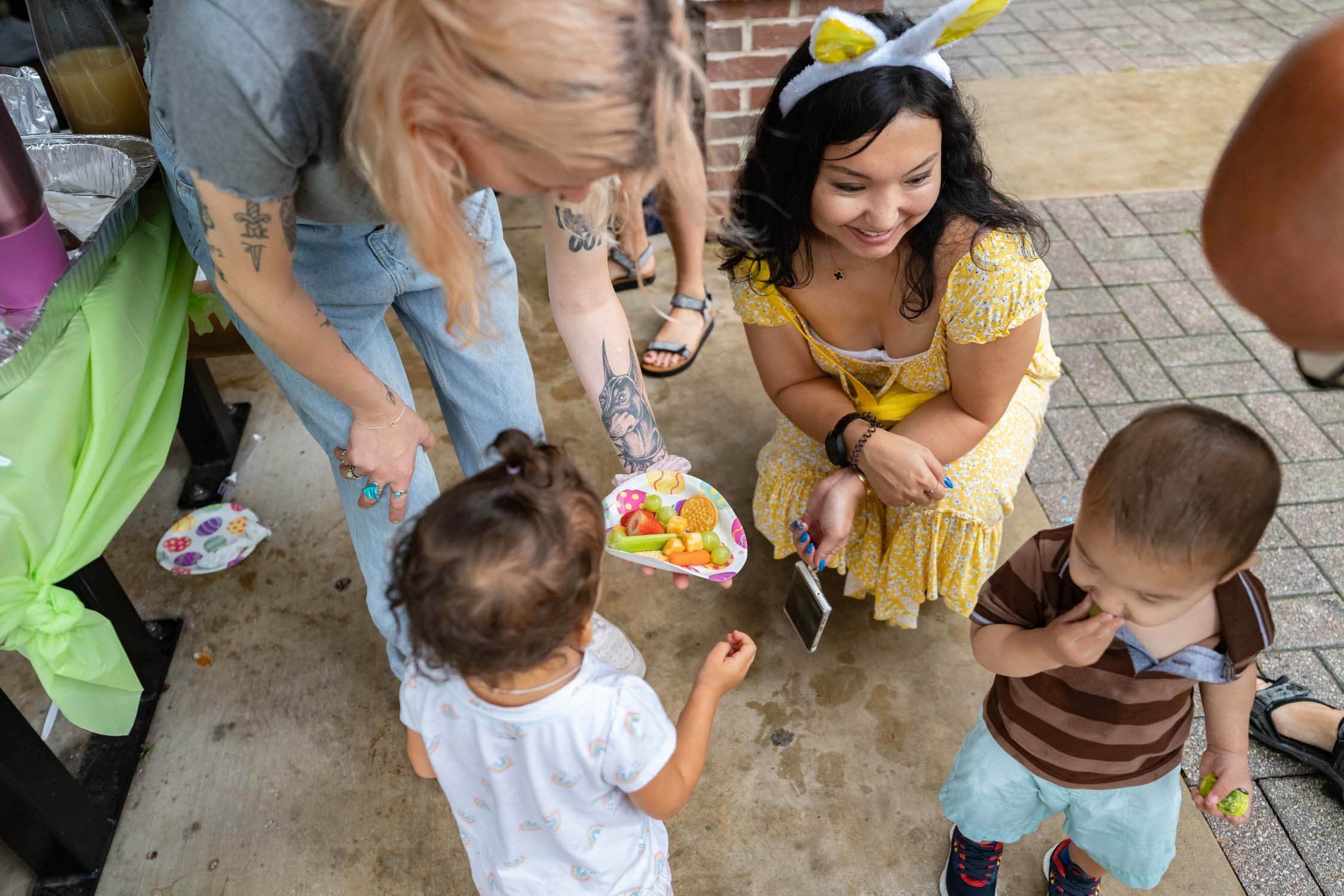 Easter picnic. Photographer Irina Kozhemyakina. Houston