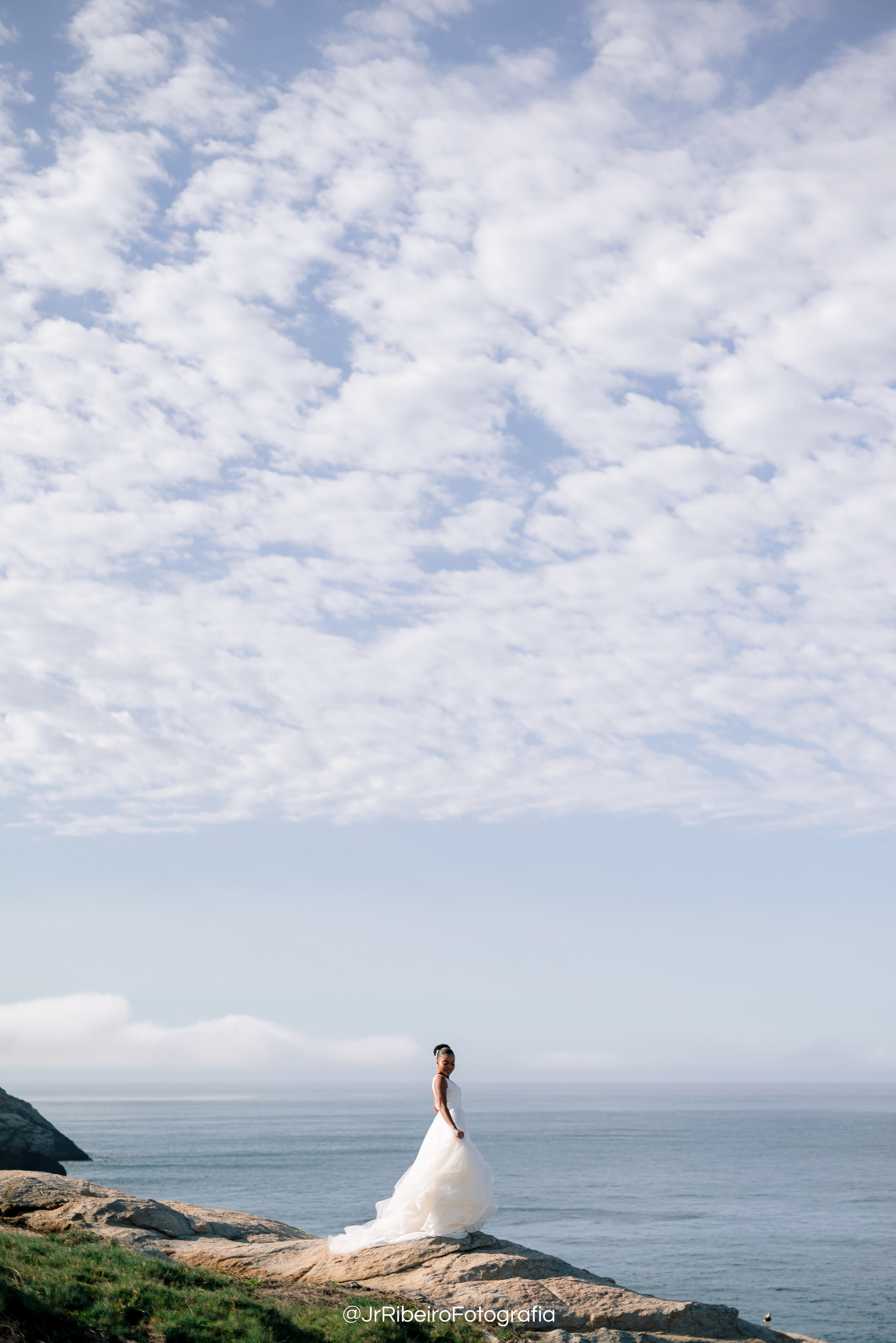 Véu & Mar | Editorial. Junior Ribeiro Fotografia