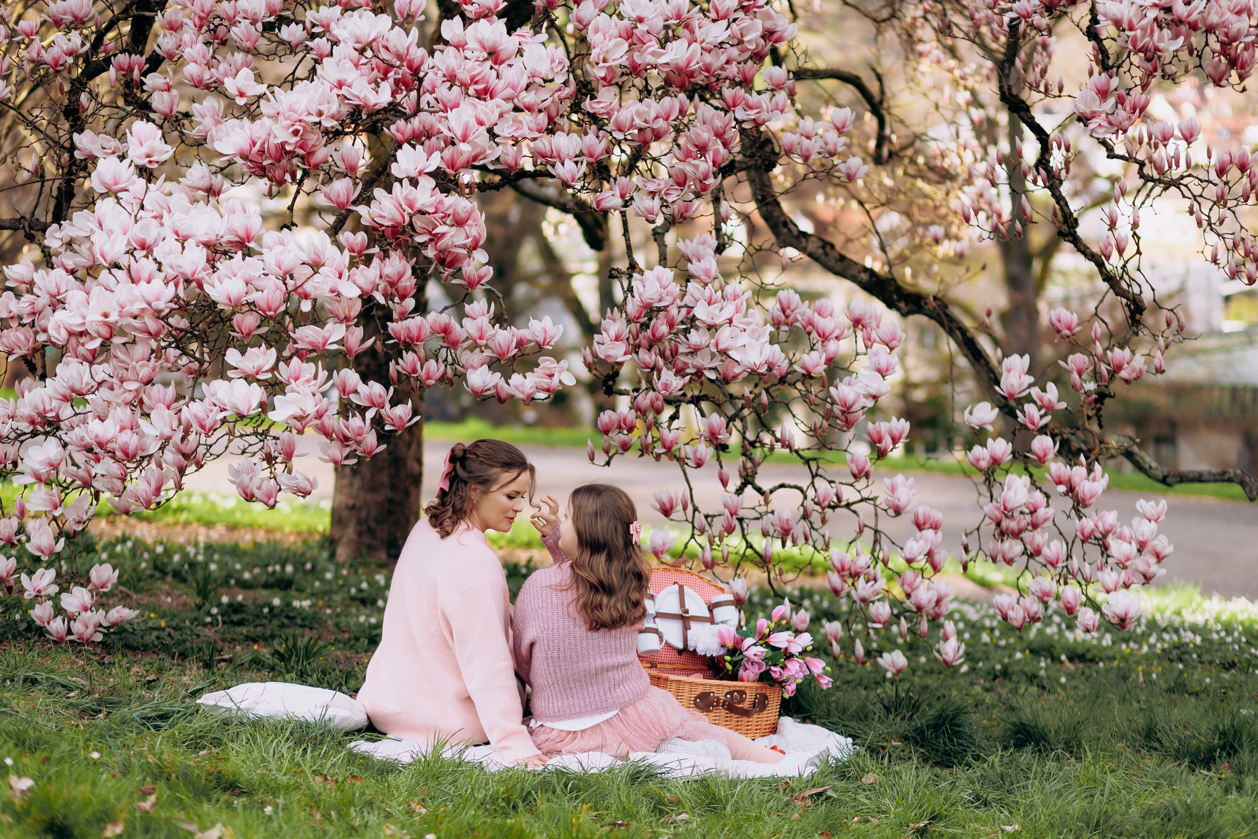 Tatiana, Alisa, Daria. Wedding and Family Photograph