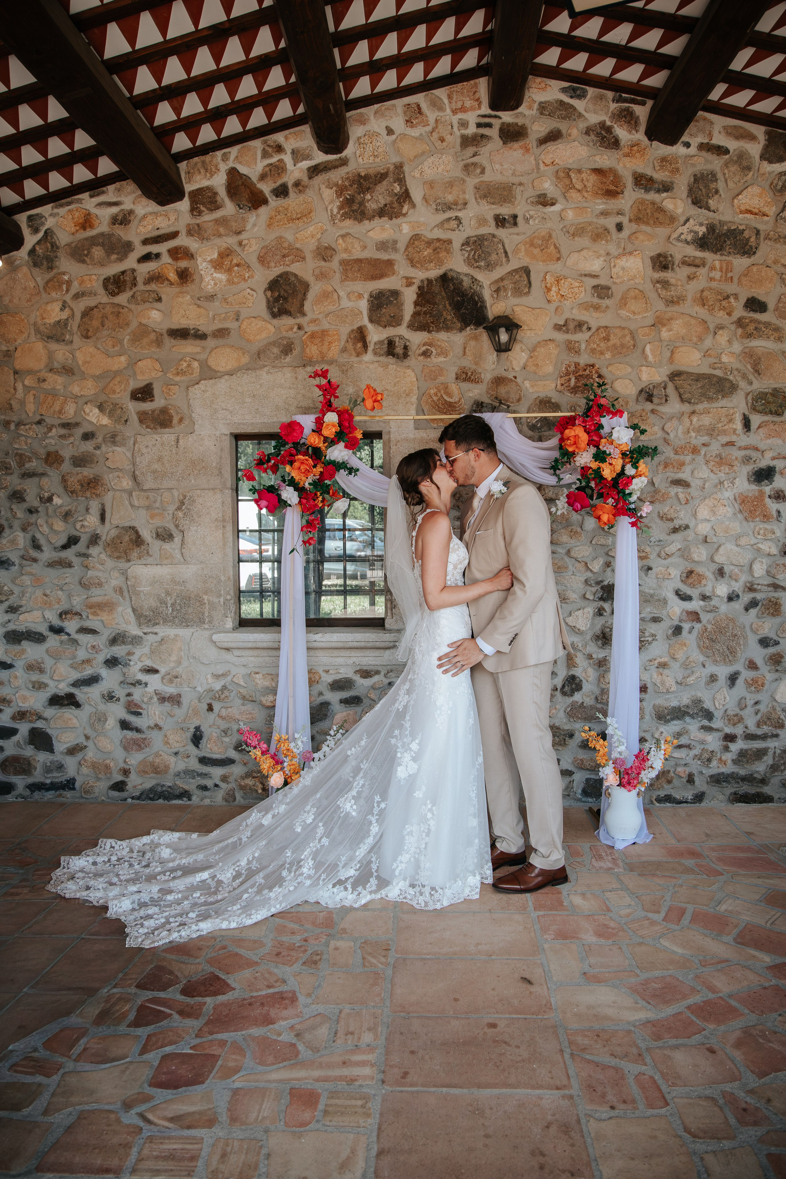 Hollie & Matt, 29/05/2026, Can Jaques. Fotógrafa de bodas en Girona, Costa Brava | Wedding Photographer Evgenia Gruntovaya