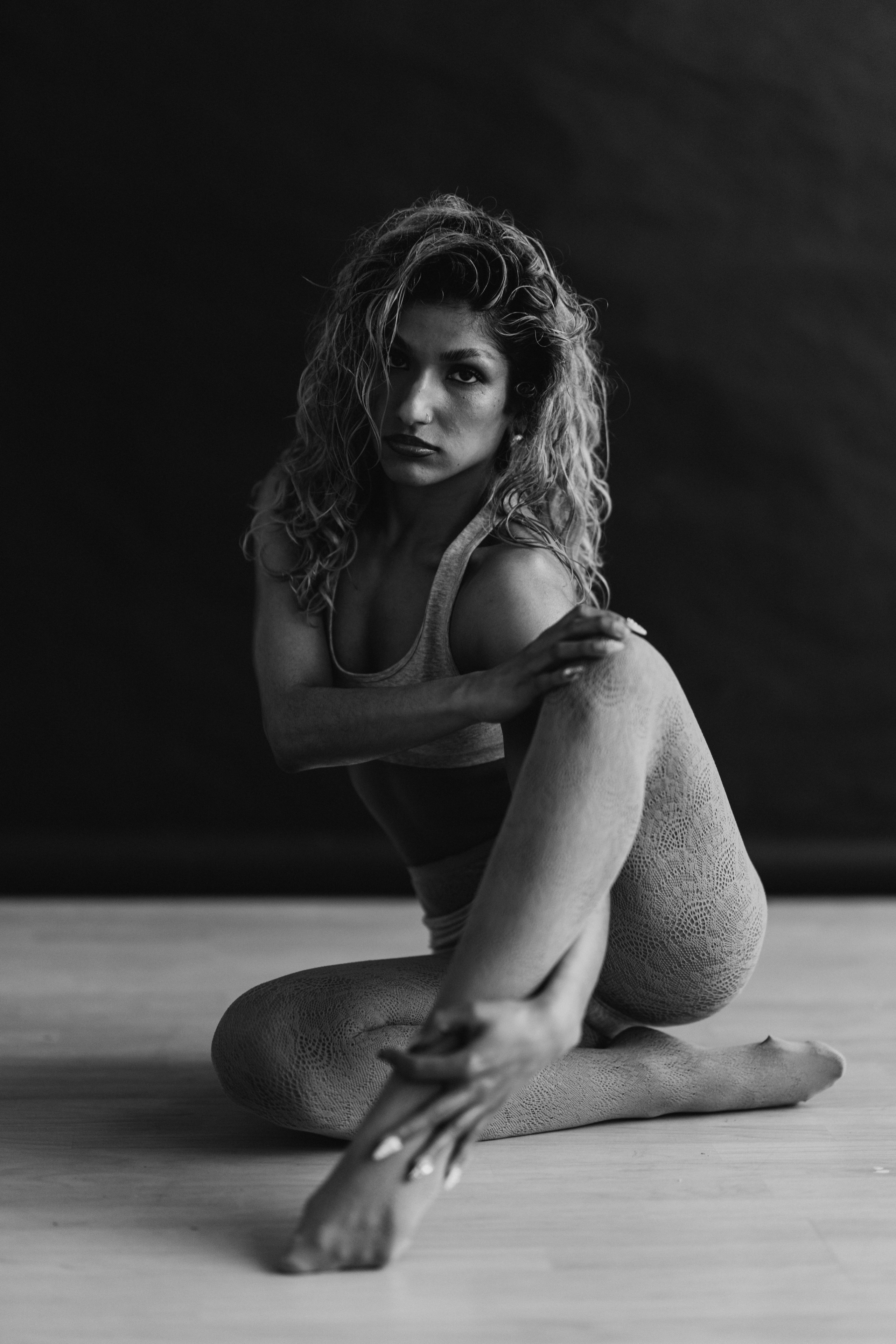 DANCERS. Victoria Olonen – Cinematic Portrait Artist | Helsinki & Europe