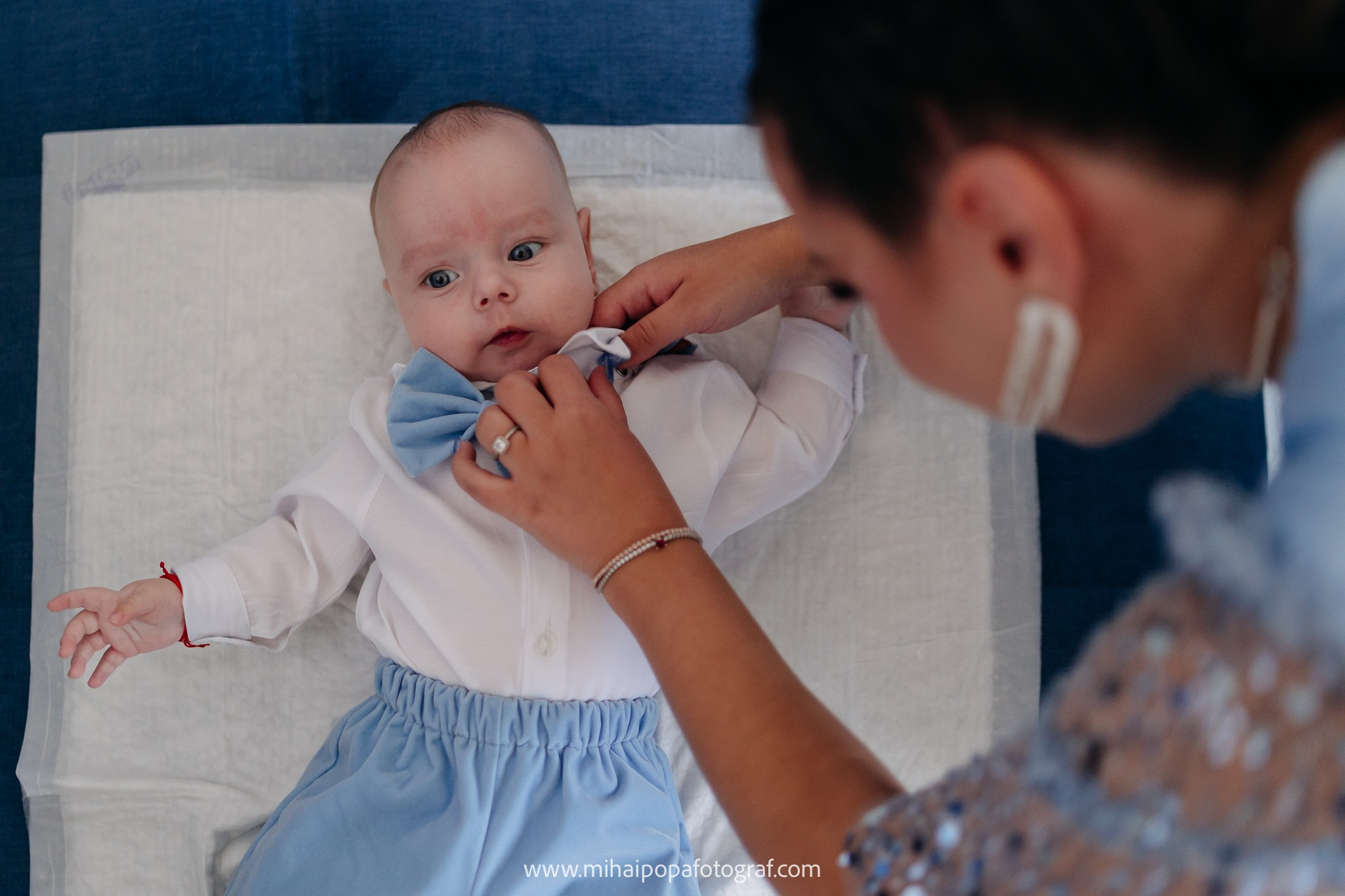 Fotograf de botez în Bucuresti| Mihai Popa Fotograf. Fotograf Nuntă & Botez București - Mihai Popa | Dincolo de oameni, imortalizez emoții!