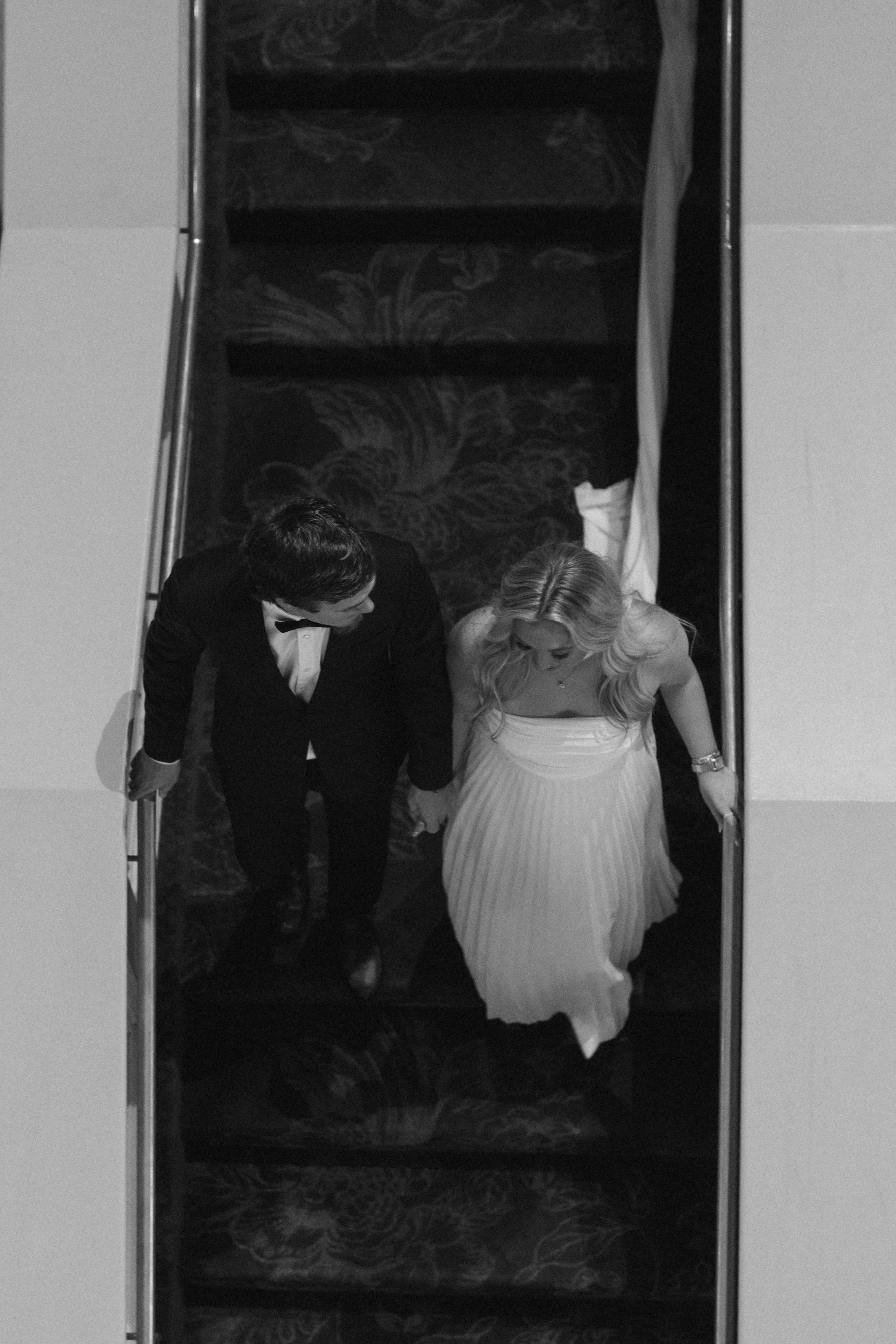 T&B. Wedding & elopement photographer Viktoriya Kravtsov. Las Vegas