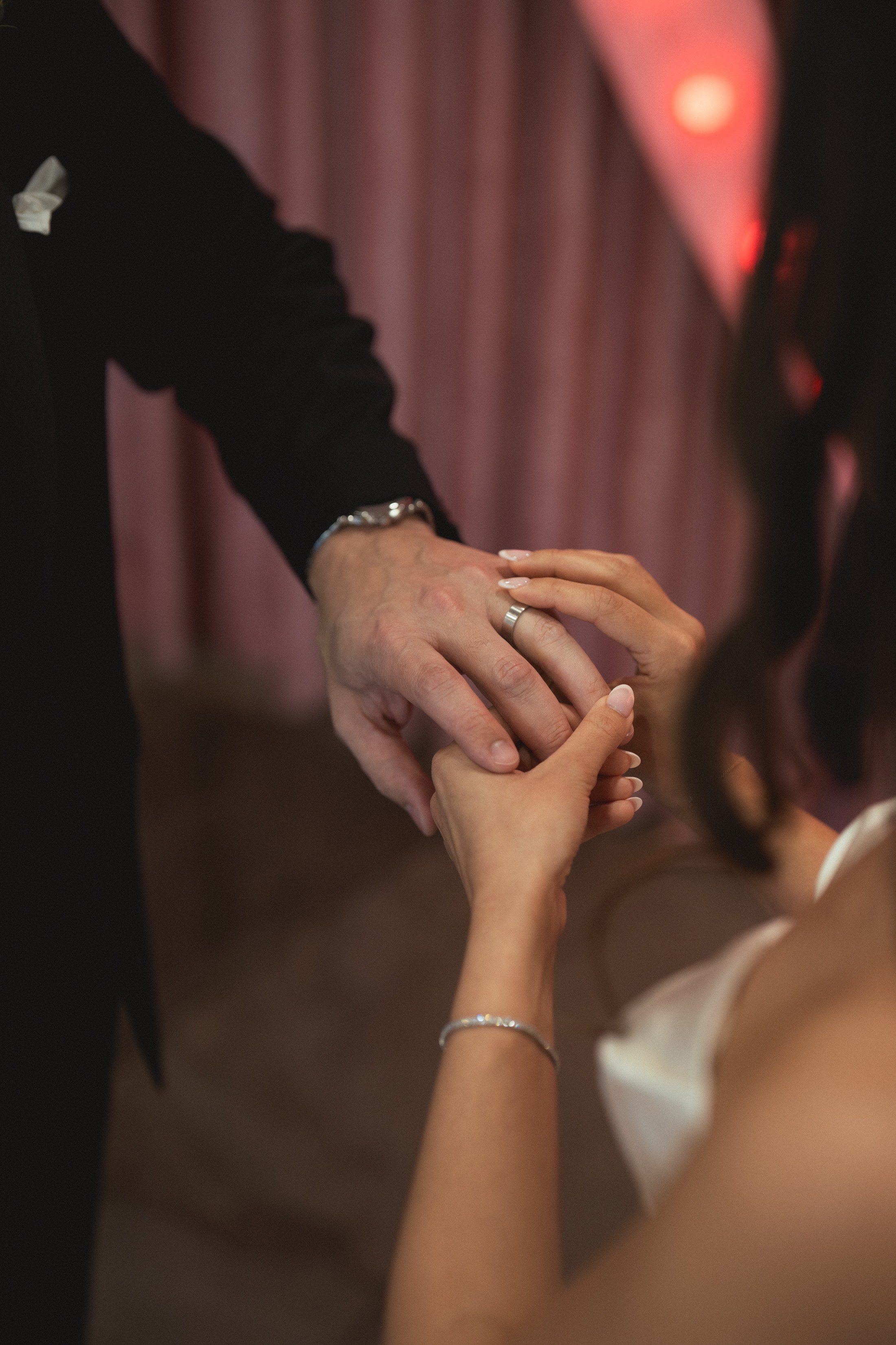 Y&D. Wedding & elopement photographer Viktoriya Kravtsov. Las Vegas