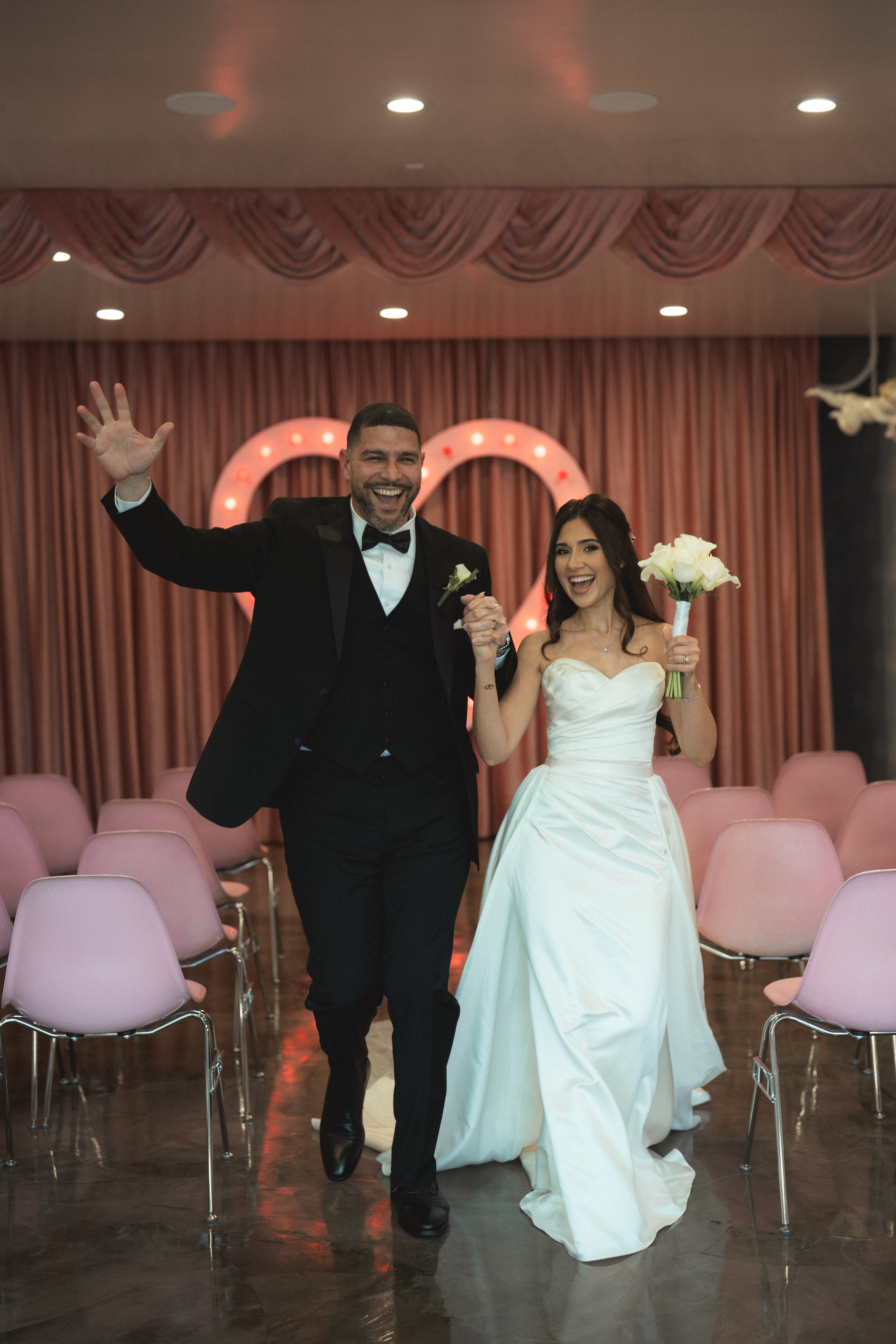 Y&D. Wedding & elopement photographer Viktoriya Kravtsov. Las Vegas
