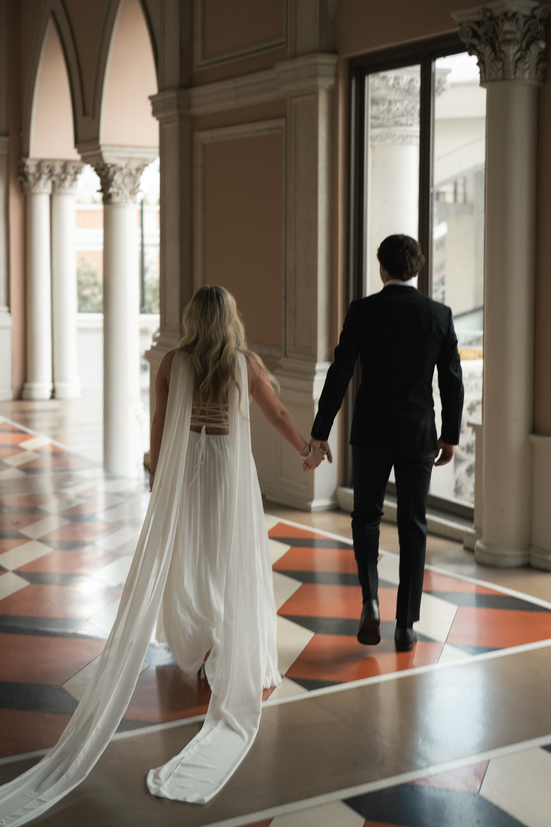 T&B. Wedding & elopement photographer Viktoriya Kravtsov. Las Vegas