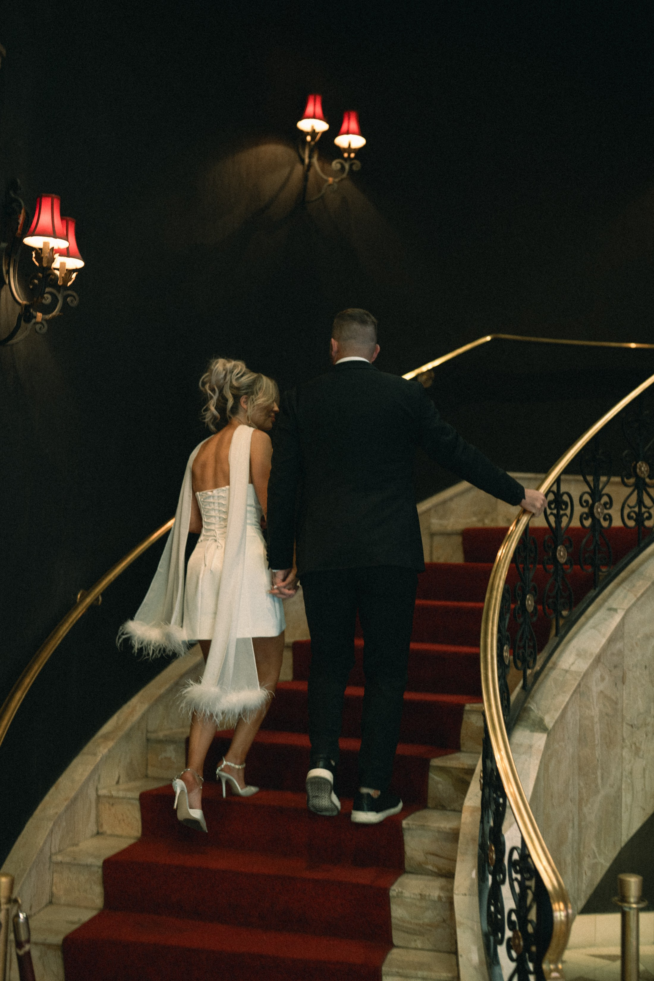R&B. Wedding & elopement photographer Viktoriya Kravtsov. Las Vegas