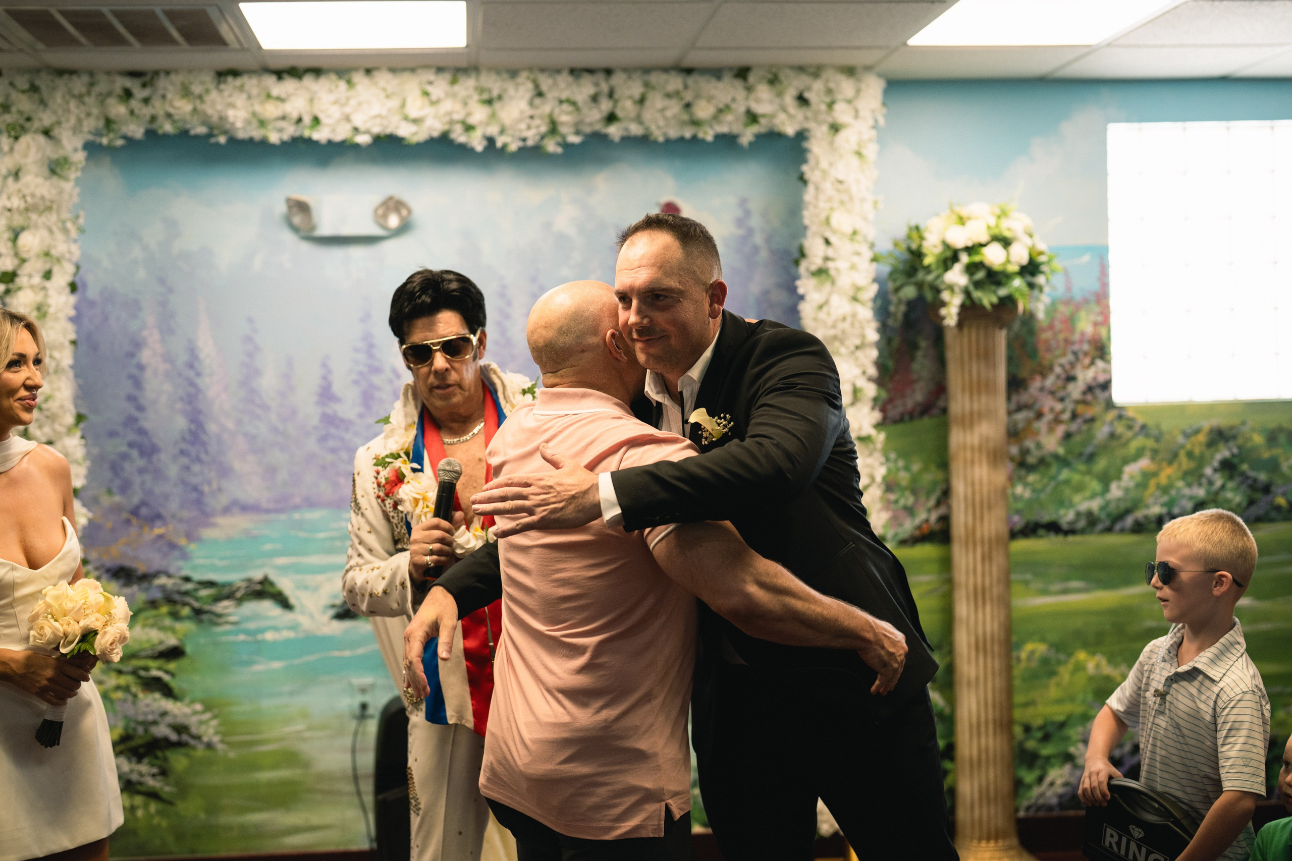 R&B. Wedding & elopement photographer Viktoriya Kravtsov. Las Vegas