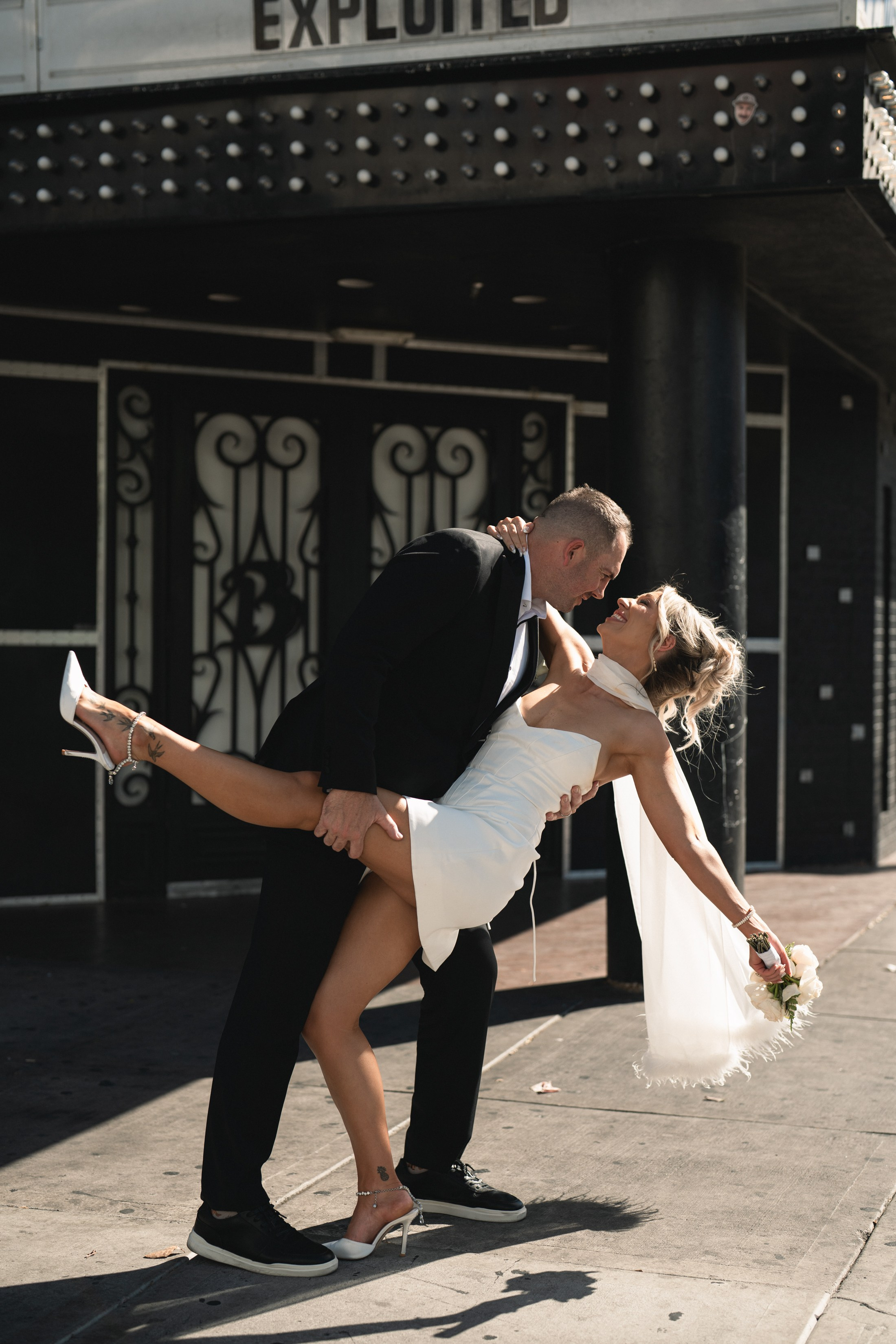 R&B. Wedding & elopement photographer Viktoriya Kravtsov. Las Vegas