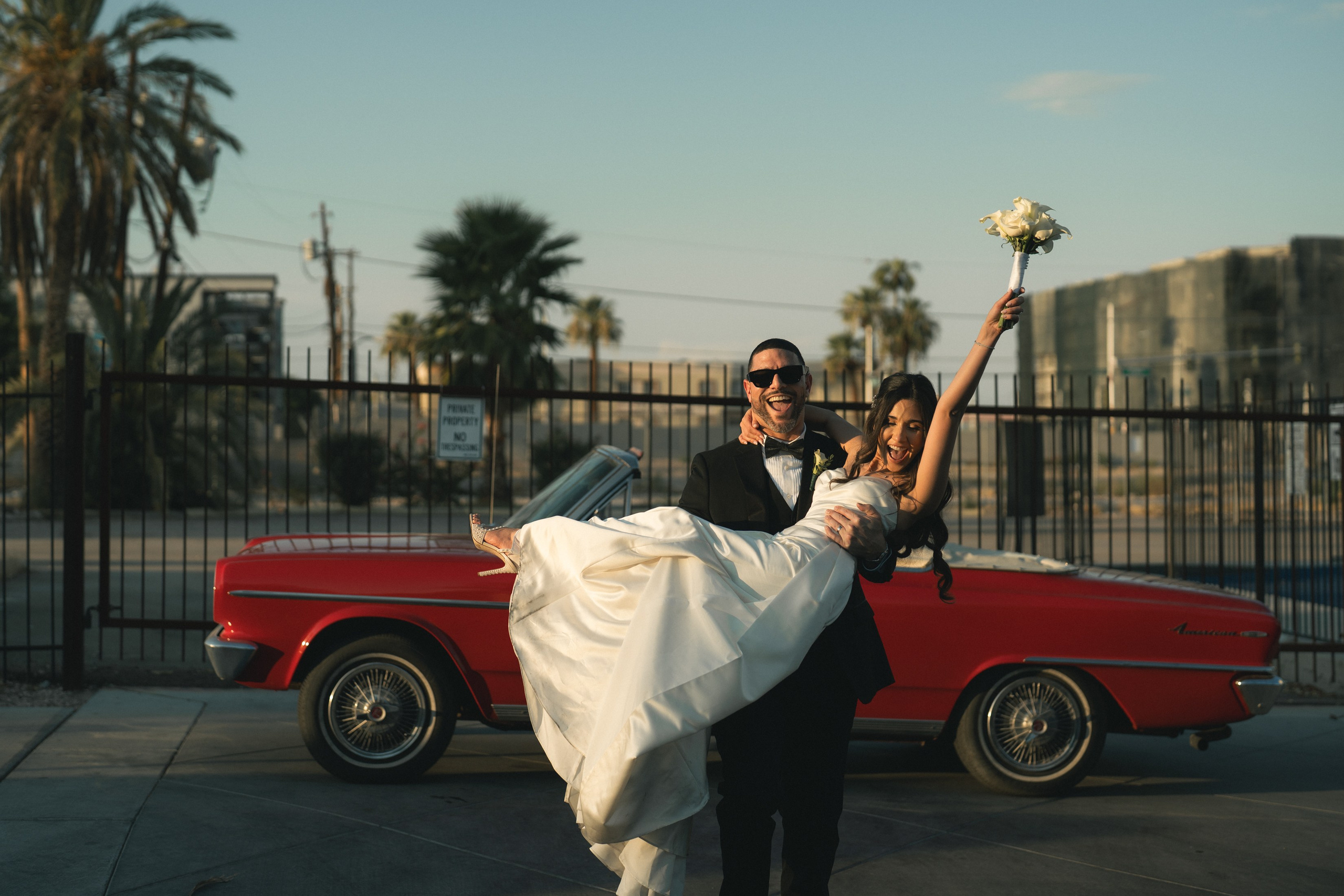 Y&D. Wedding & elopement photographer Viktoriya Kravtsov. Las Vegas
