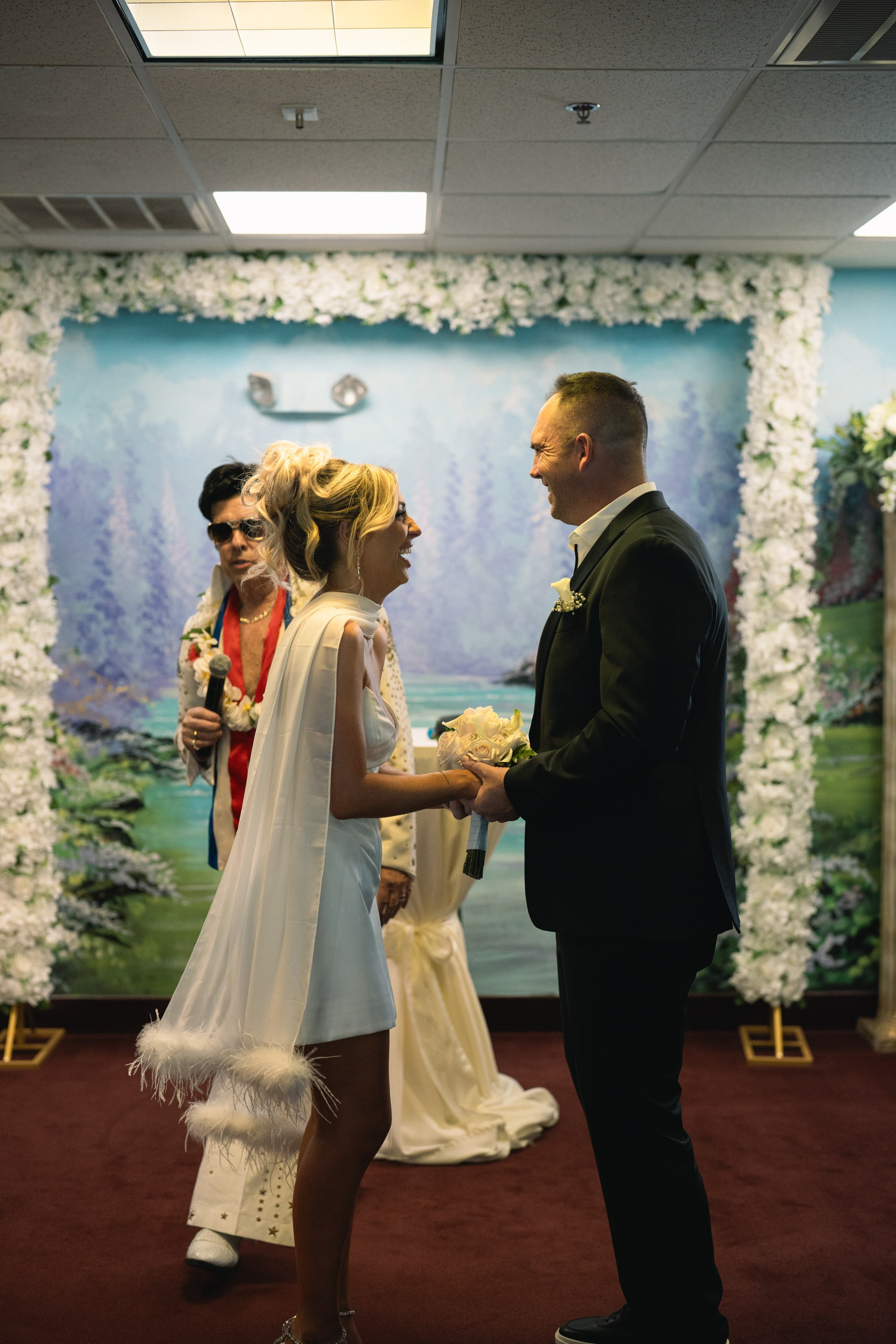 R&B. Wedding & elopement photographer Viktoriya Kravtsov. Las Vegas
