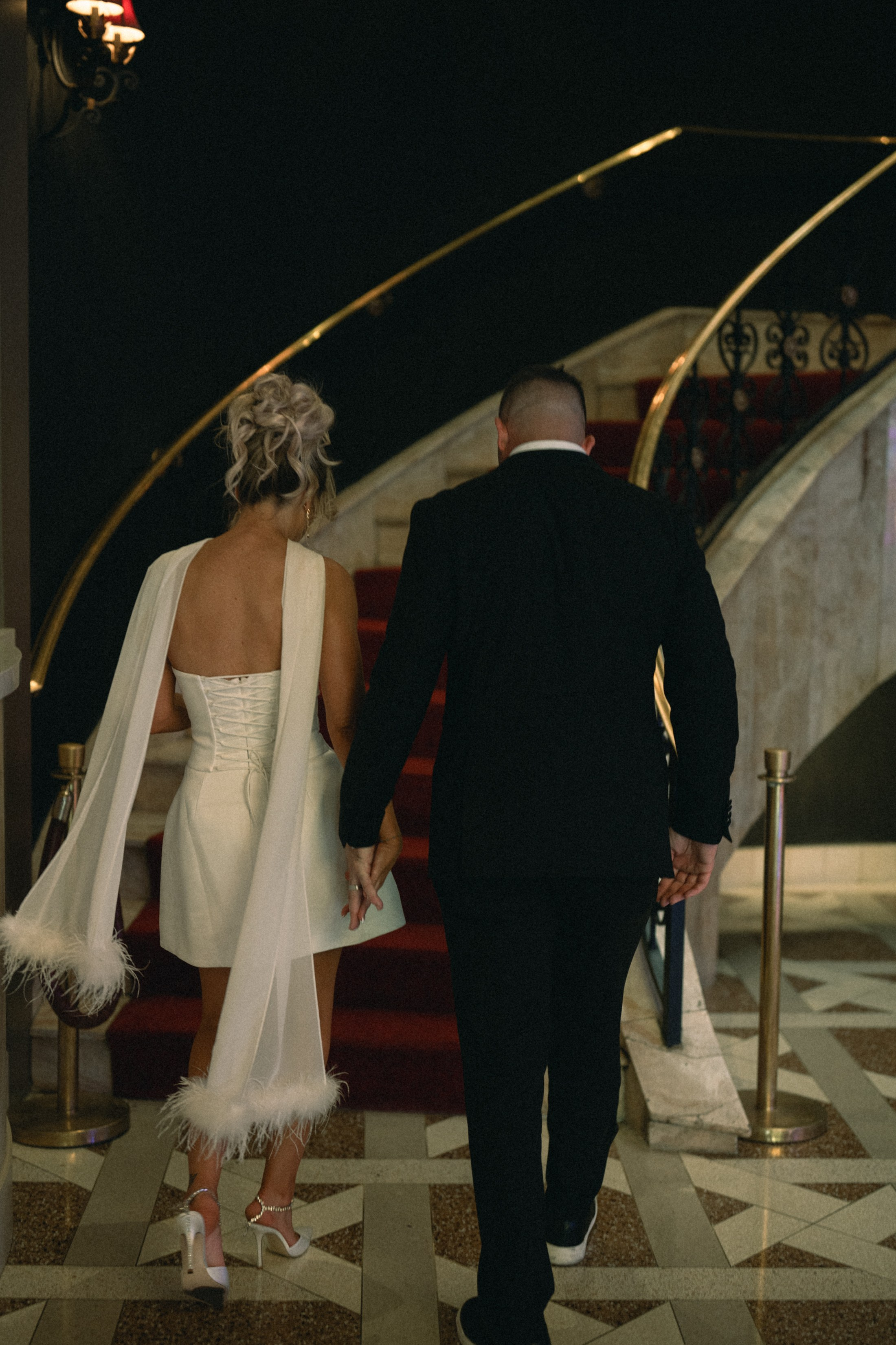 R&B. Wedding & elopement photographer Viktoriya Kravtsov. Las Vegas