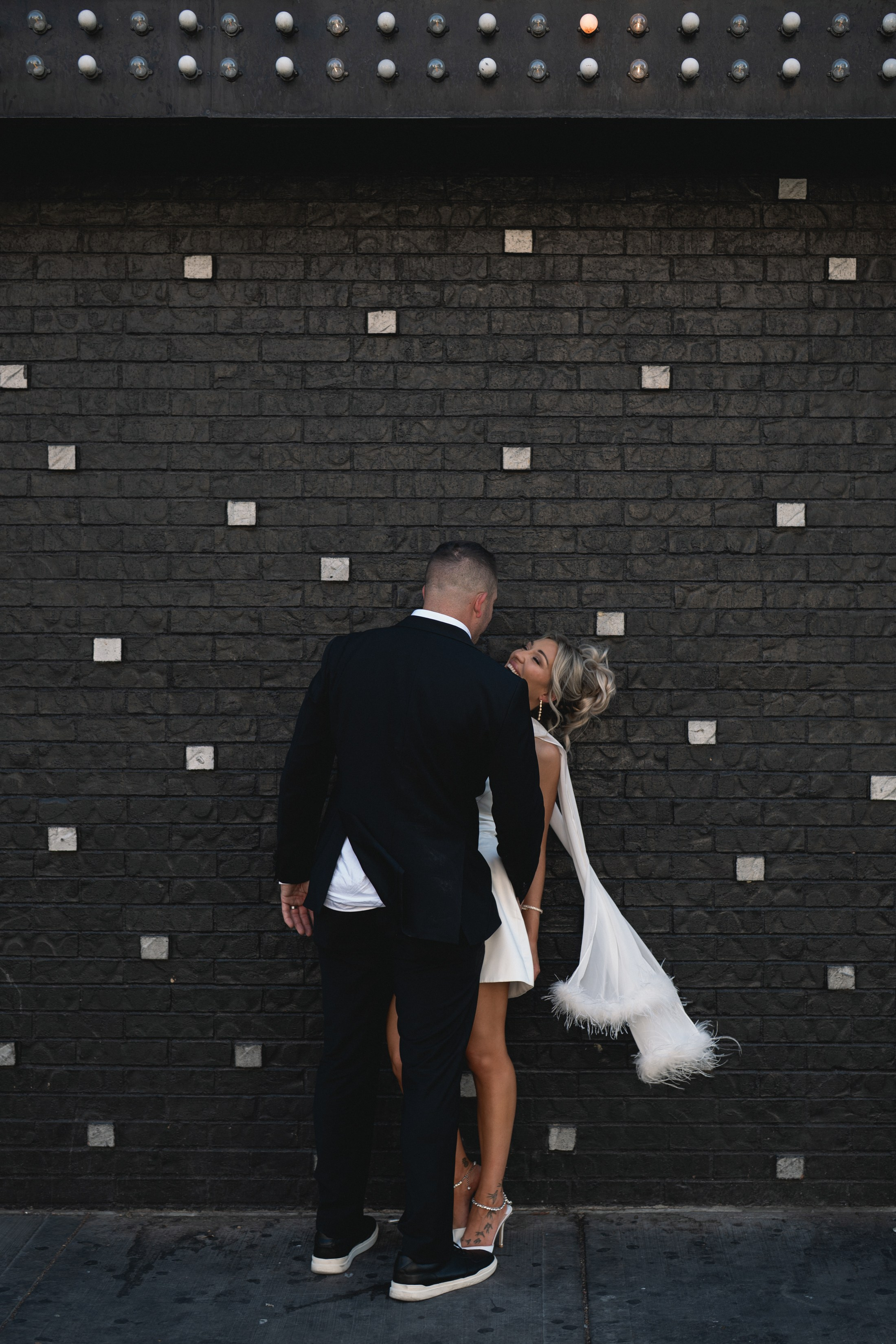 R&B. Wedding & elopement photographer Viktoriya Kravtsov. Las Vegas