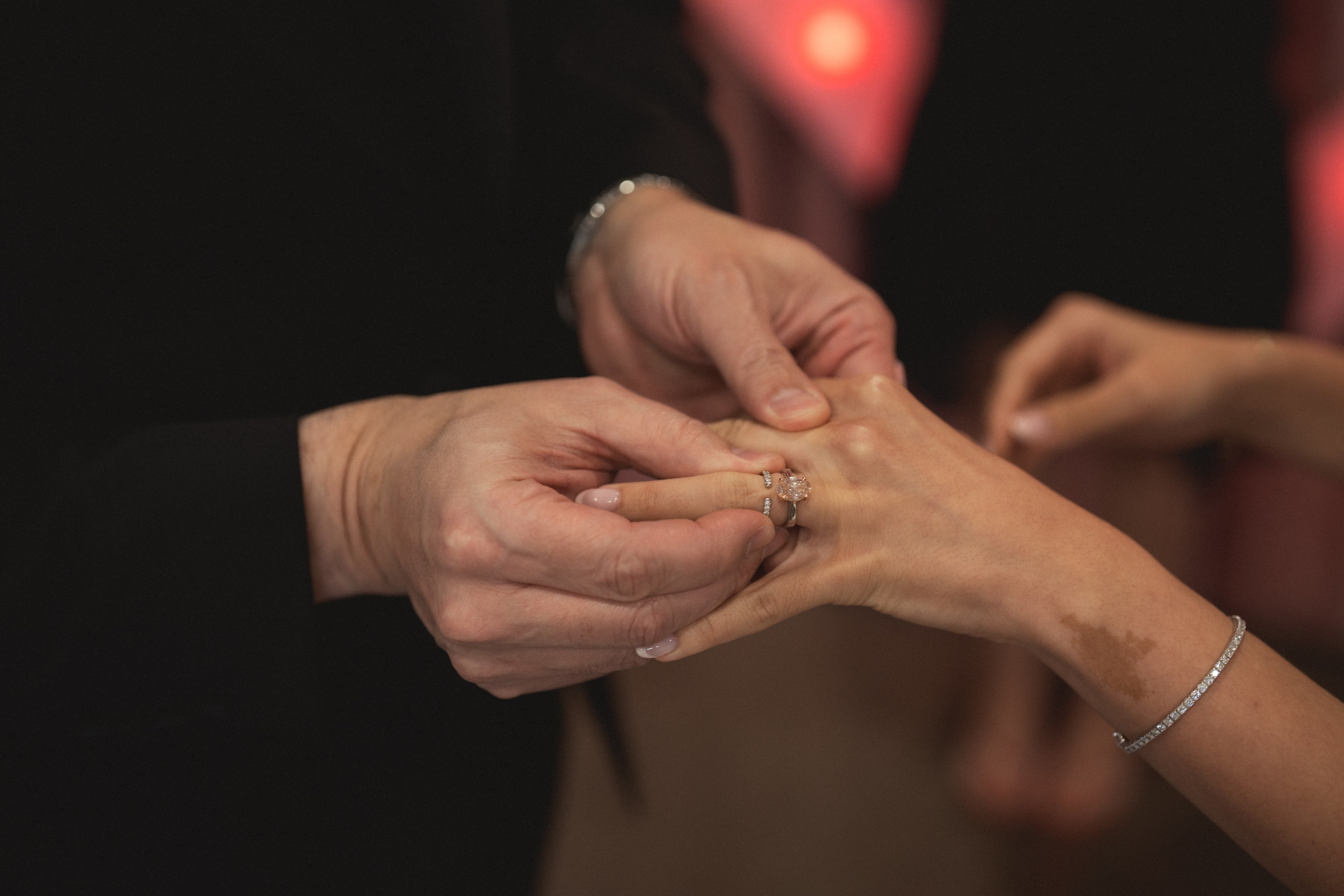 Y&D. Wedding & elopement photographer Viktoriya Kravtsov. Las Vegas