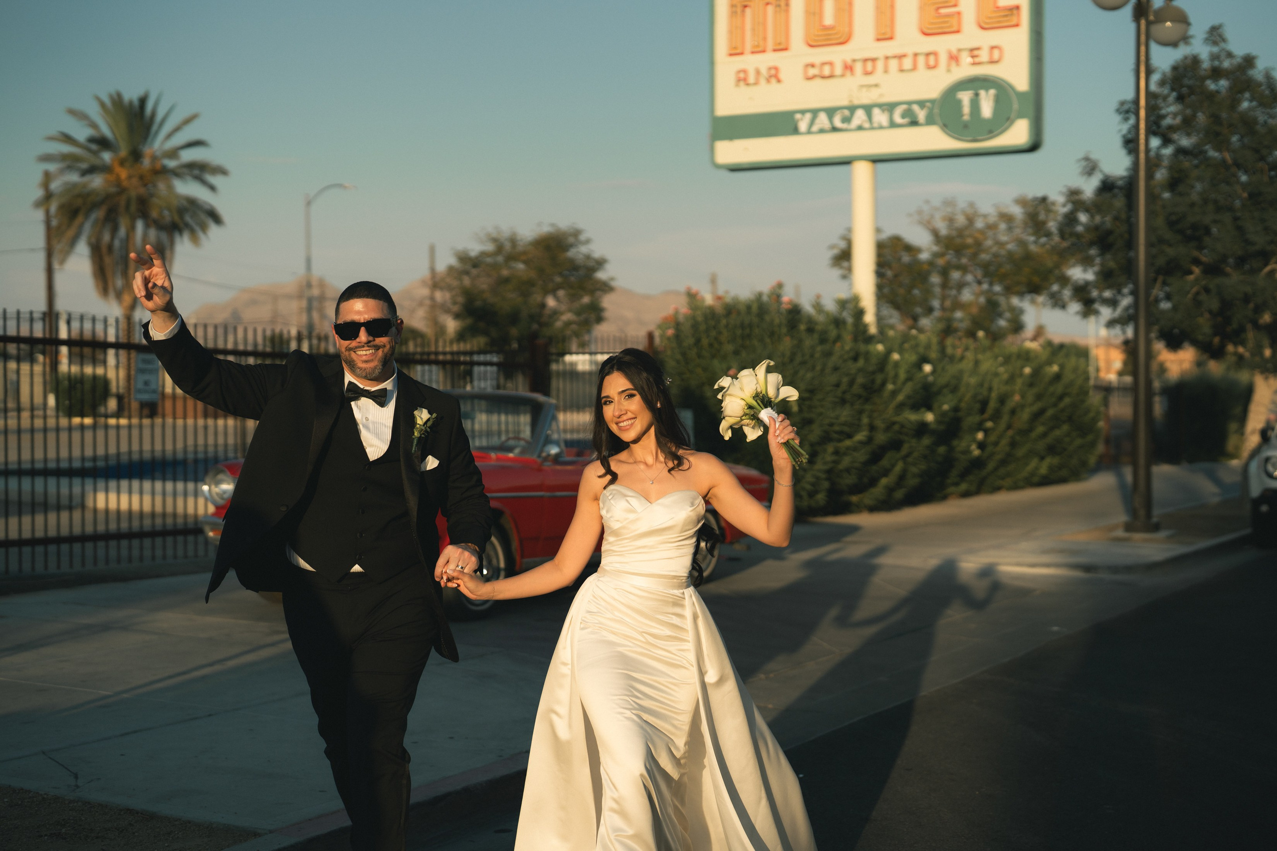 Y&D. Wedding & elopement photographer Viktoriya Kravtsov. Las Vegas