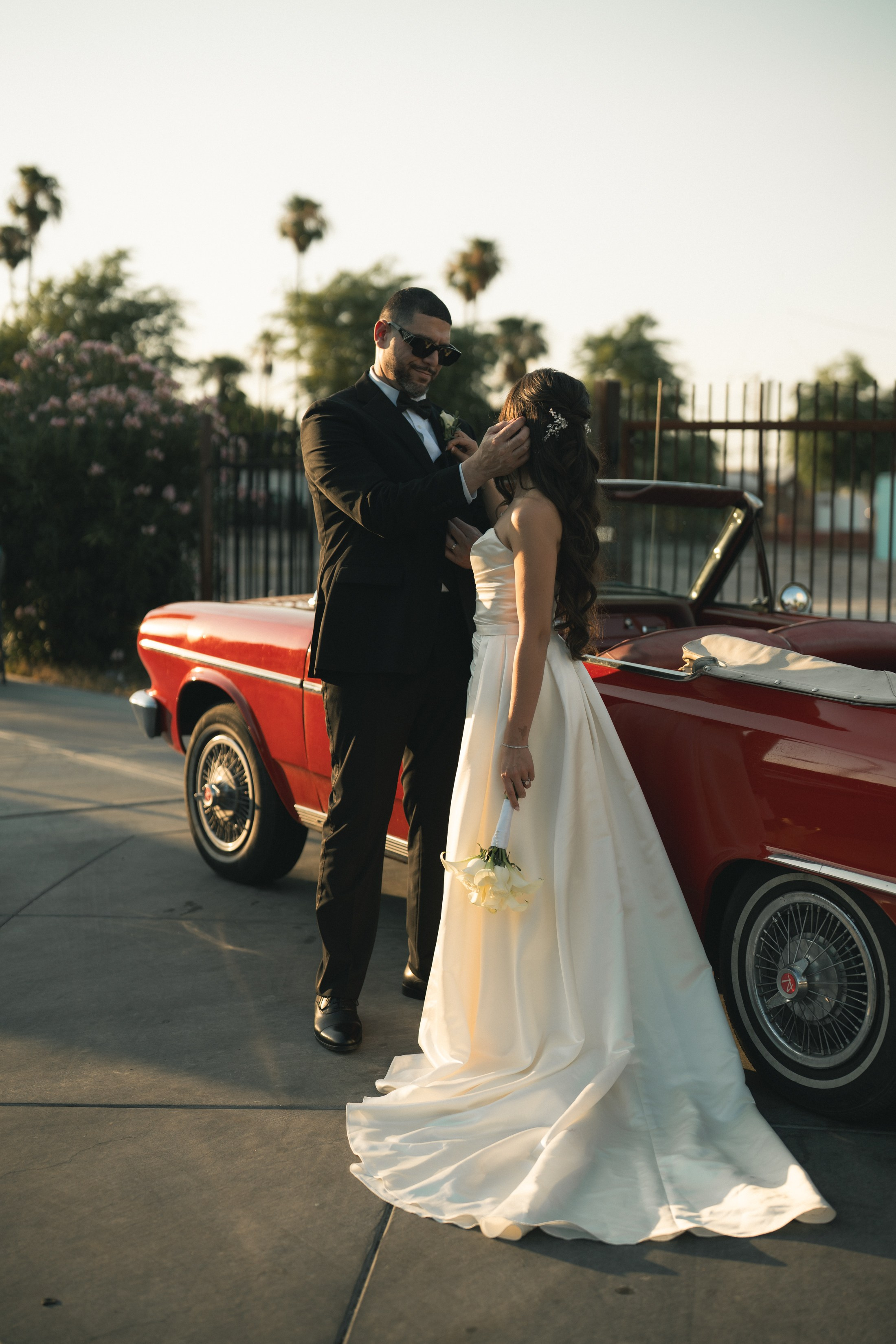 Y&D. Wedding & elopement photographer Viktoriya Kravtsov. Las Vegas