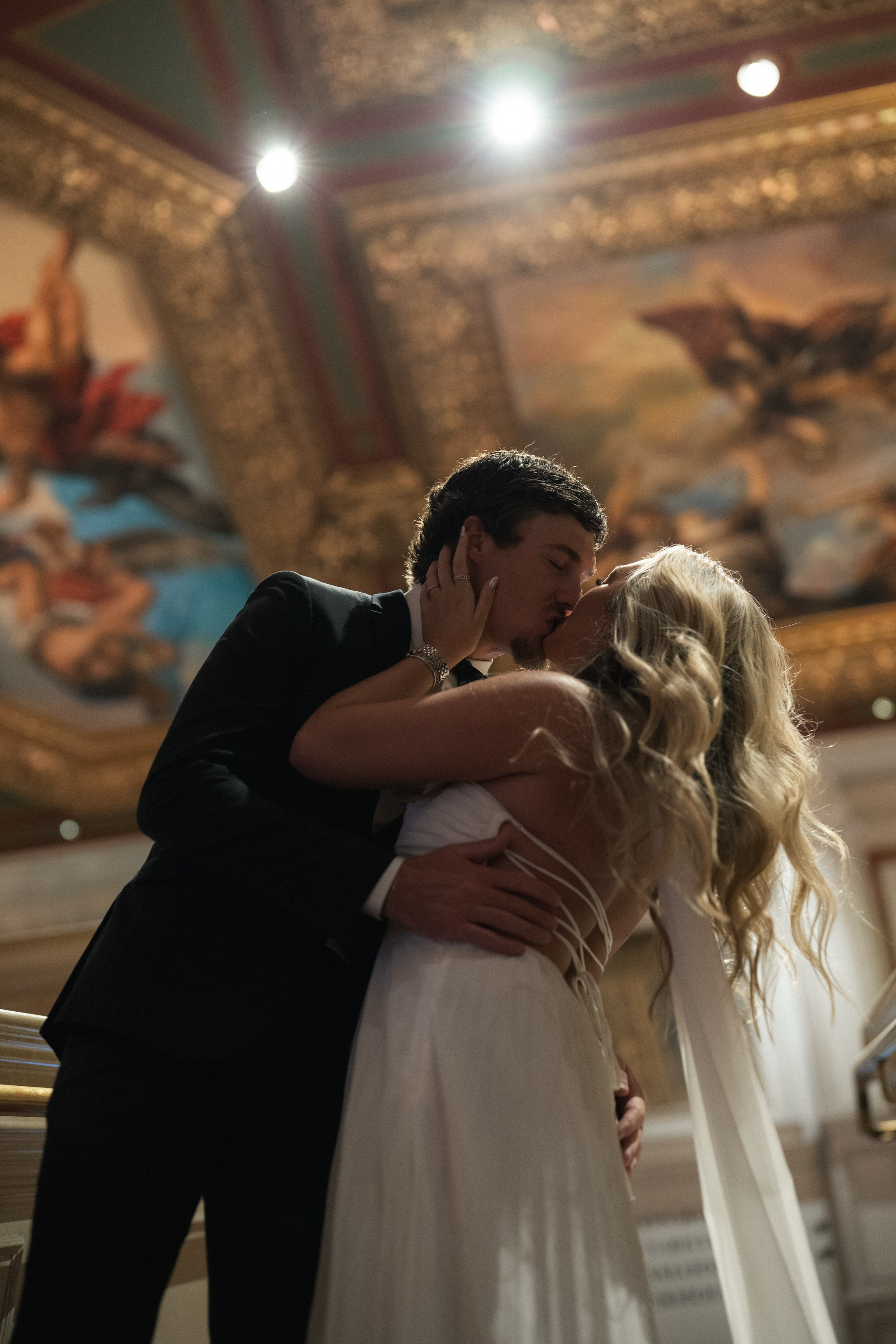 T&B. Wedding & elopement photographer Viktoriya Kravtsov. Las Vegas