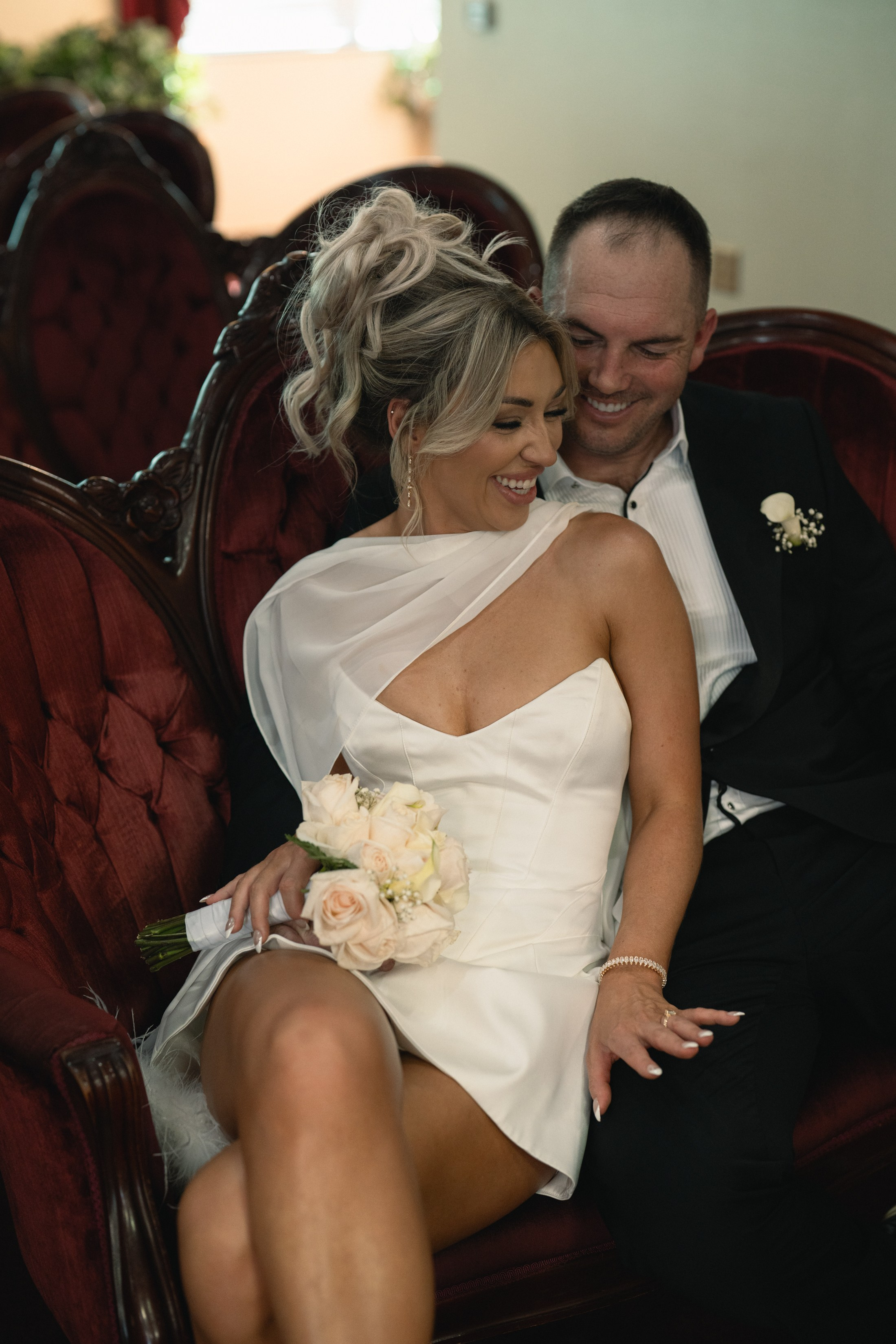R&B. Wedding & elopement photographer Viktoriya Kravtsov. Las Vegas