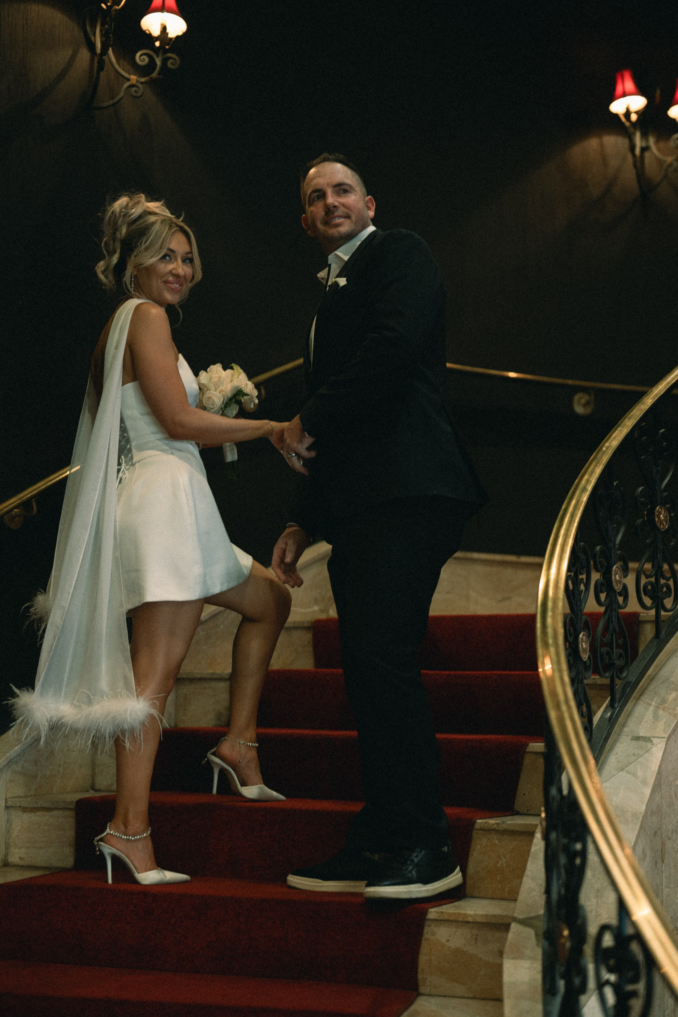 R&B. Wedding & elopement photographer Viktoriya Kravtsov. Las Vegas
