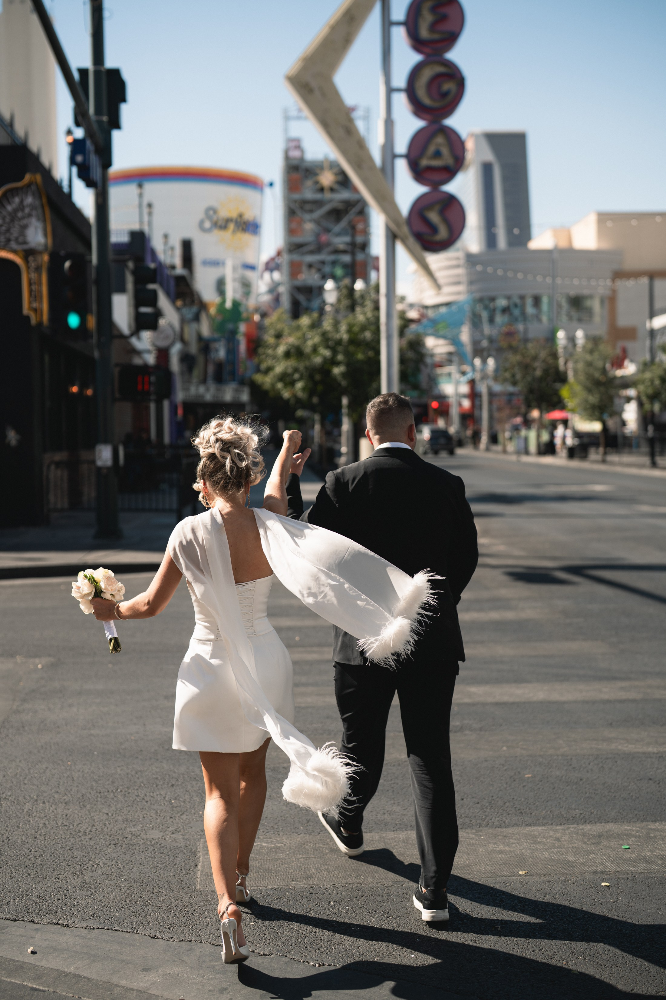 R&B. Wedding & elopement photographer Viktoriya Kravtsov. Las Vegas