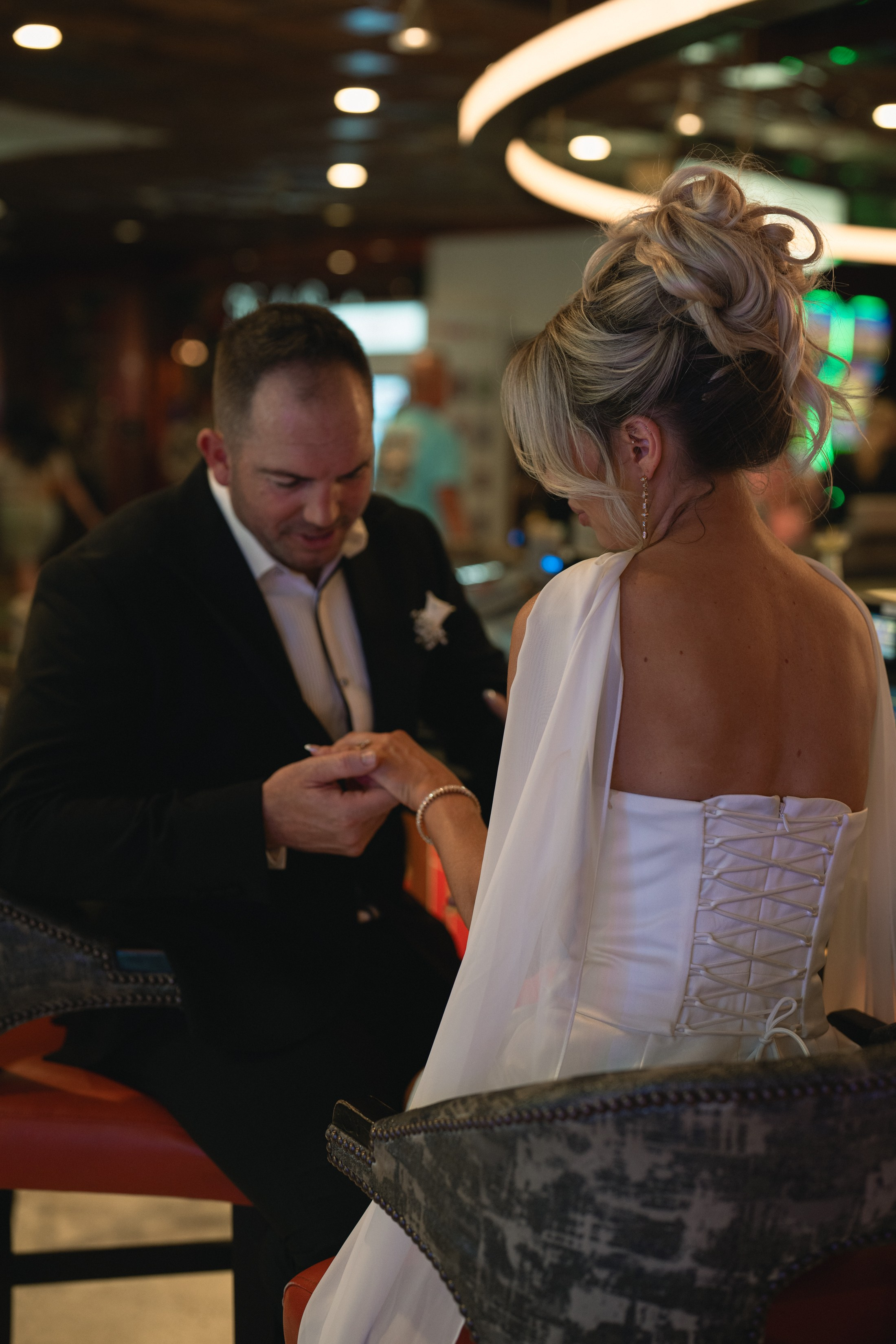 R&B. Wedding & elopement photographer Viktoriya Kravtsov. Las Vegas