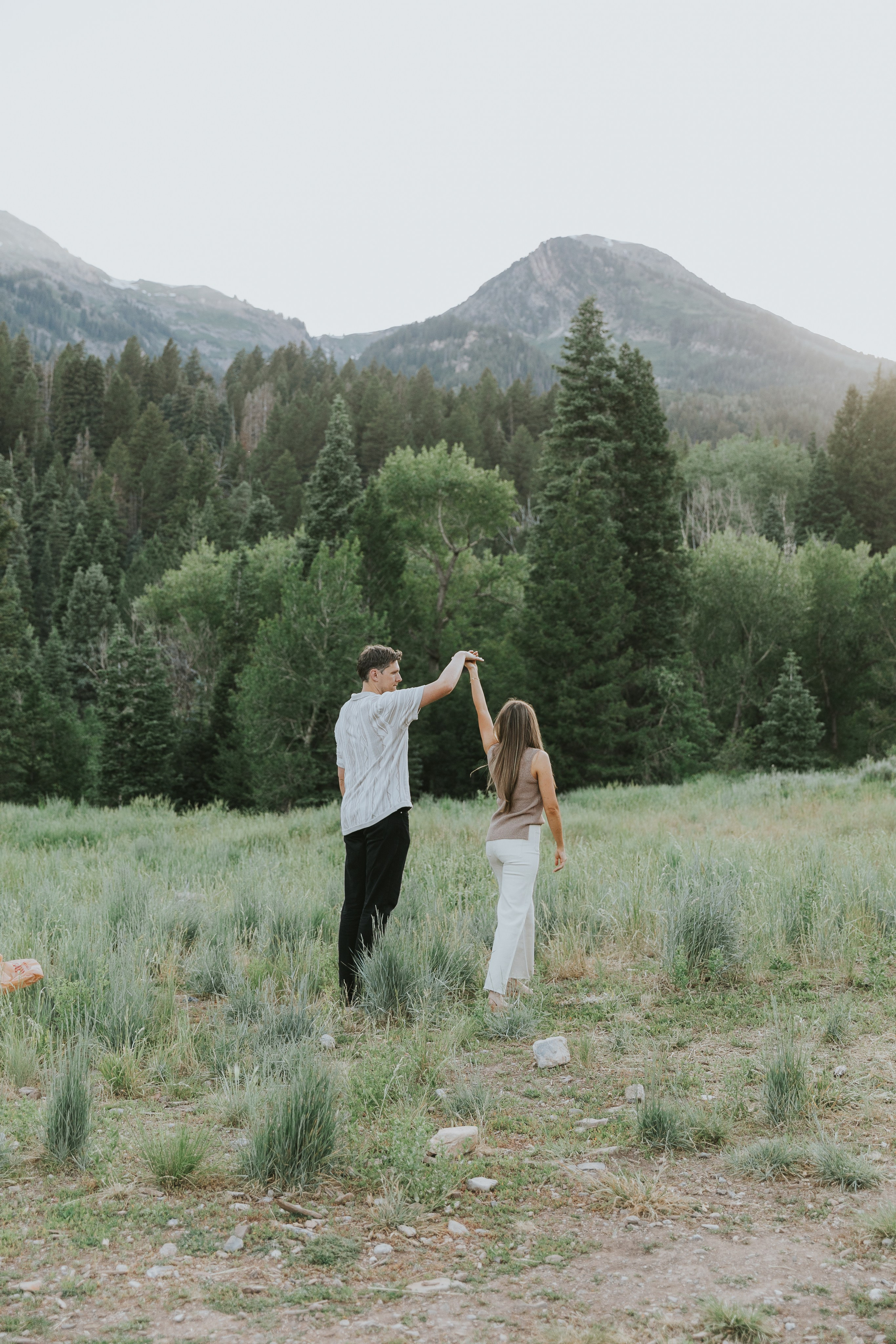 Natlie + Jacob. Utah Family Photographer