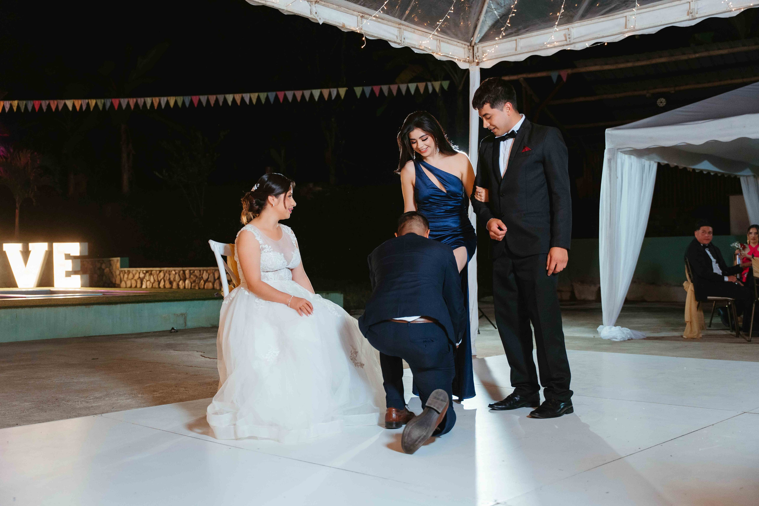 Jennifer y Vladimir. Fotógrafo de bodas en Loja Ecuador | Piero Alvarez PH