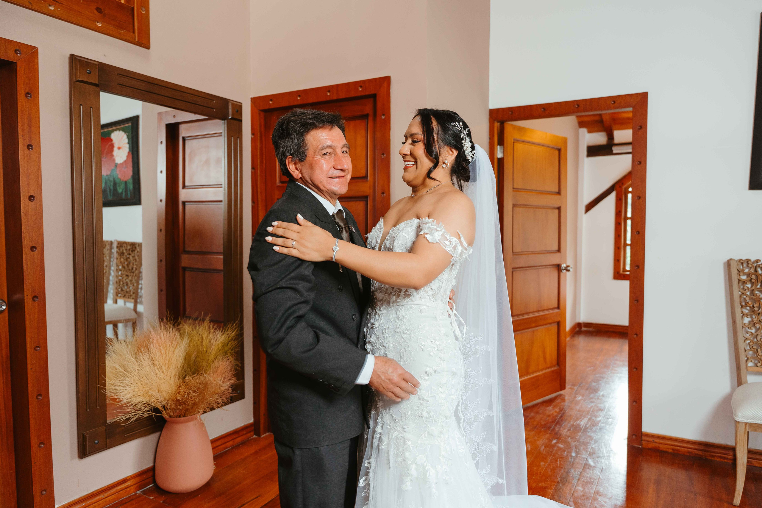 Karol y Jairon. Fotógrafo de bodas en Loja Ecuador | Piero Alvarez PH