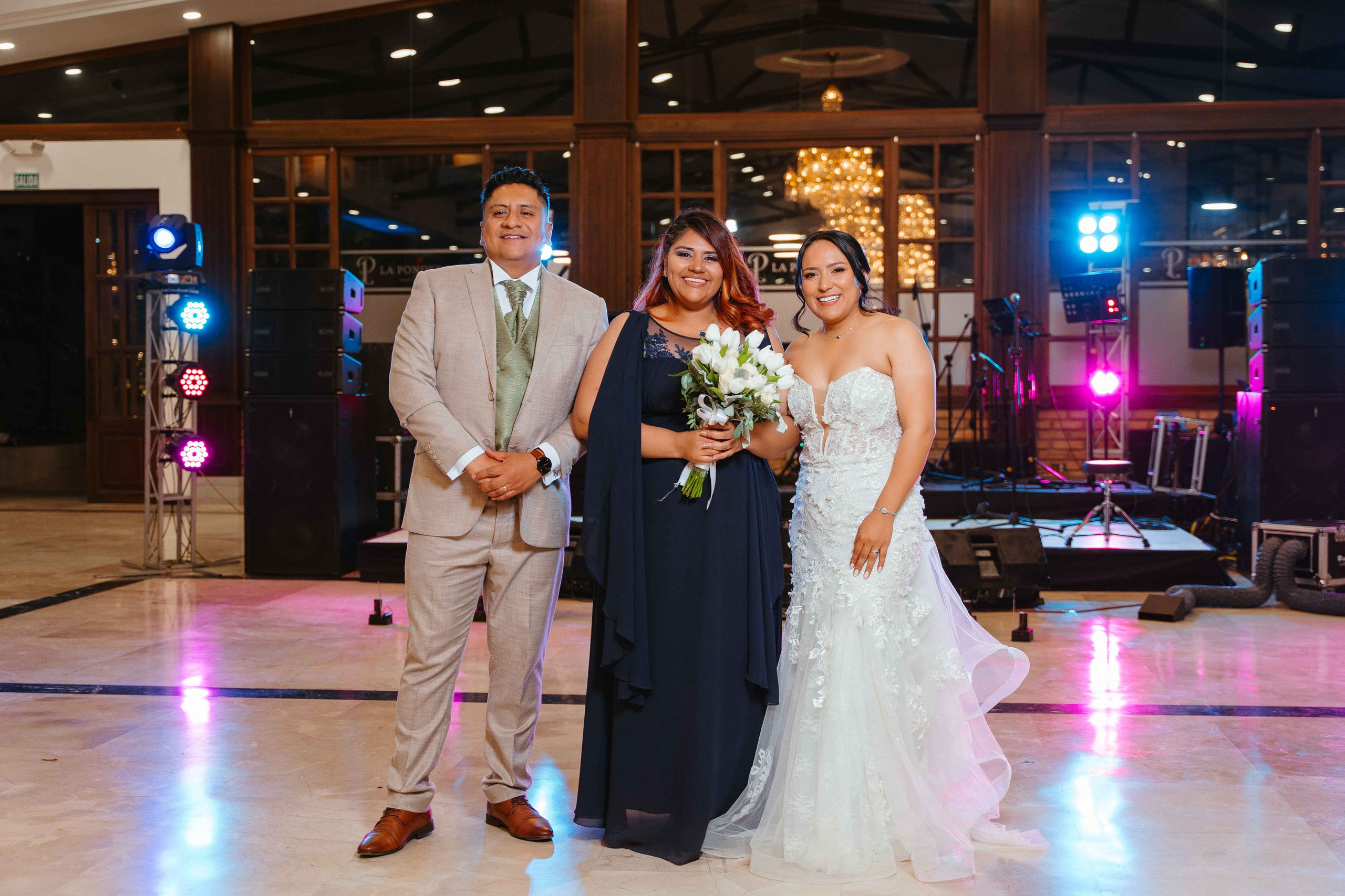 Karol y Jairon. Fotógrafo de bodas en Loja Ecuador | Piero Alvarez PH