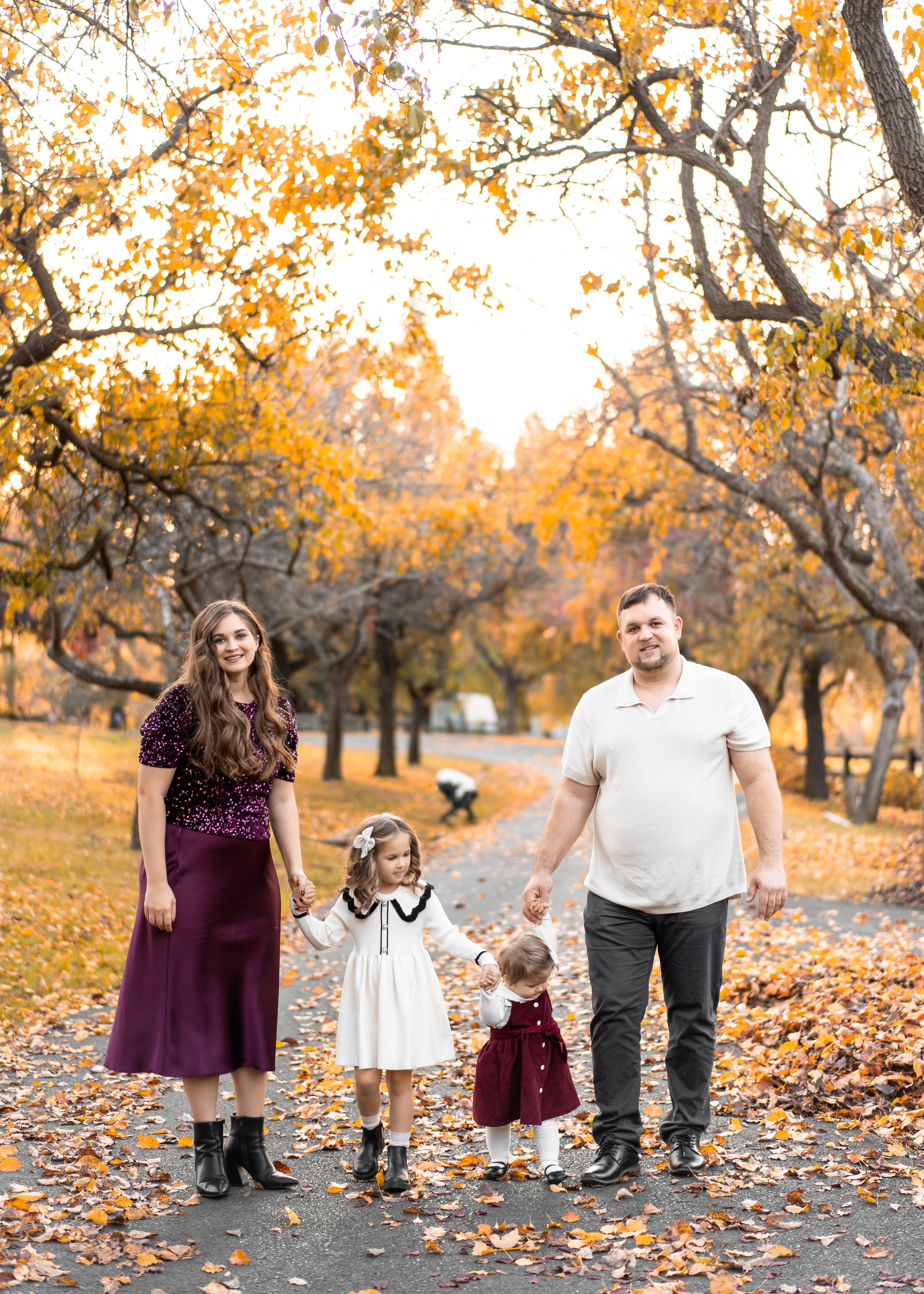 Klyushin family. Family photographer in Sacramento | Sofia Pavenko