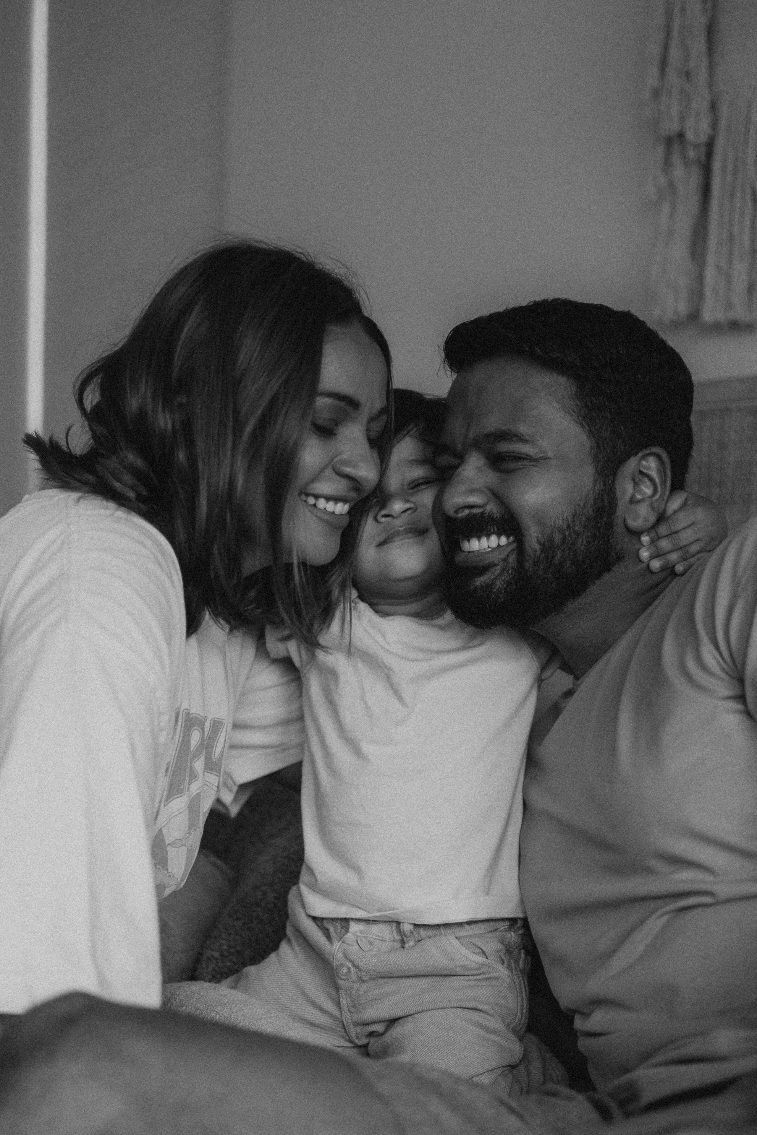 Home Story. Lens Captures Life