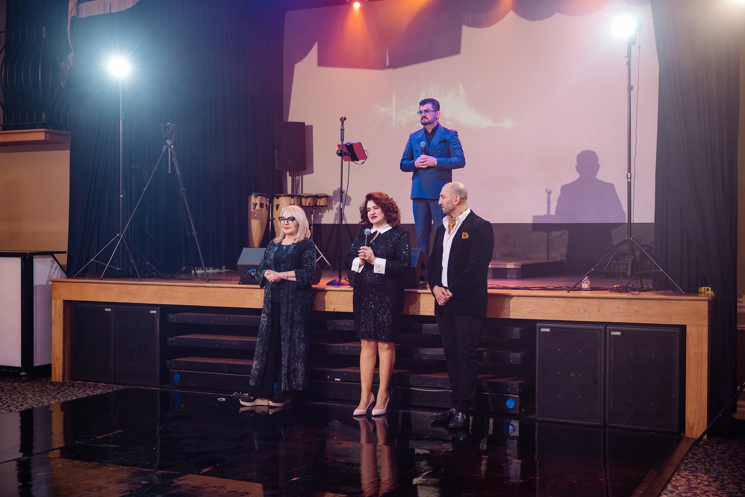 04.13.2025 First birthday. Wedding family event photographer in Chicago Nick Yushevich