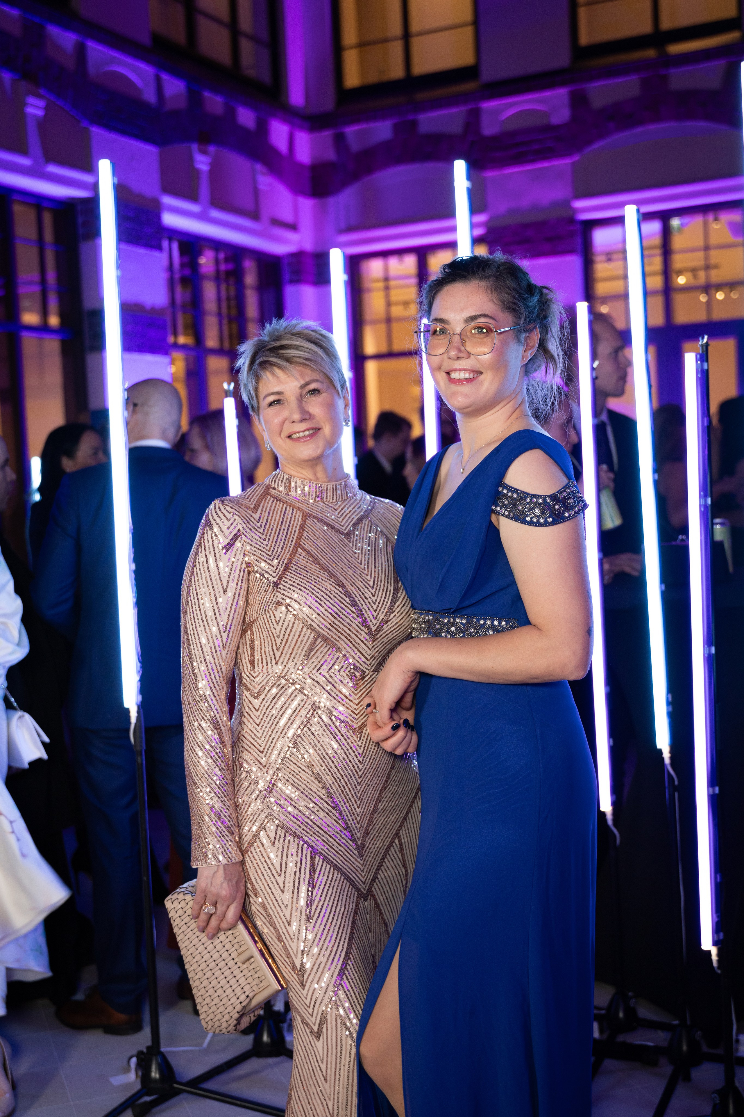 Juhla. Perhe-, hää- ja muotokuva valokuvaaja Helsingissä | Espoossa | Vantaa