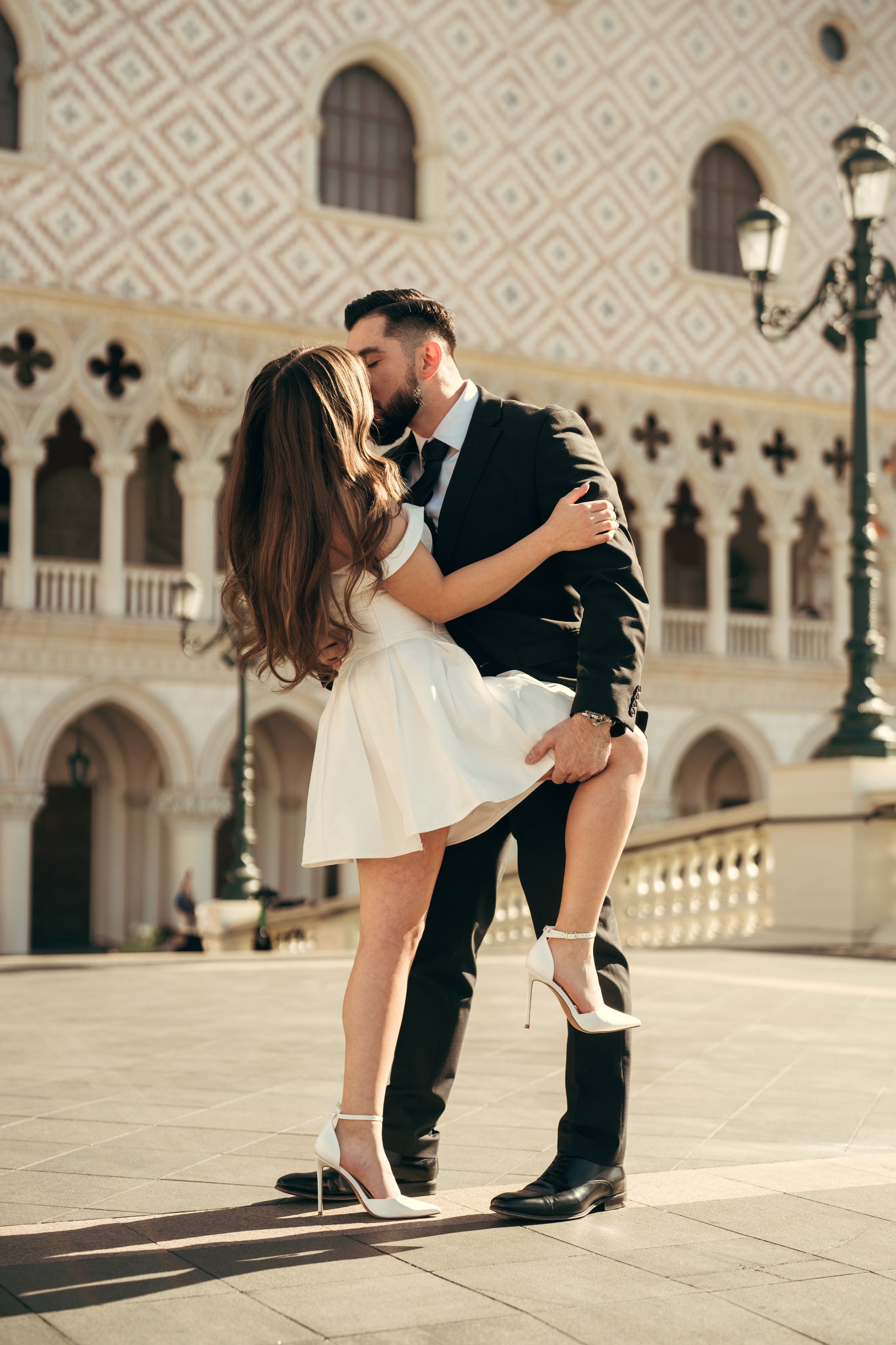 Kasandra&Viktor. Wedding & elopement photographer Viktoriya Kravtsov. Las Vegas