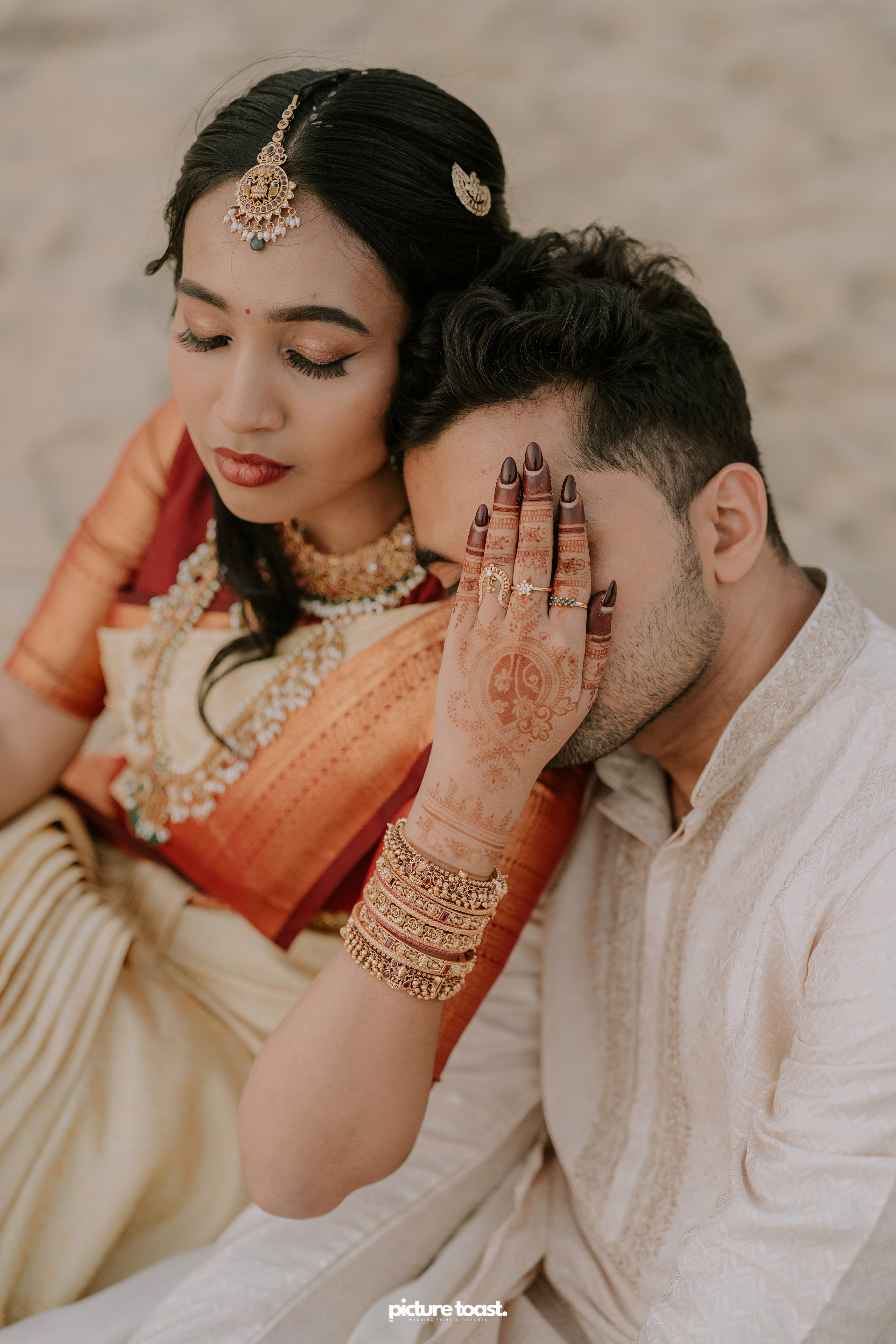 Traditional Kerala Hindu Wedding. Fine art Wedding Photographers in India & Canada