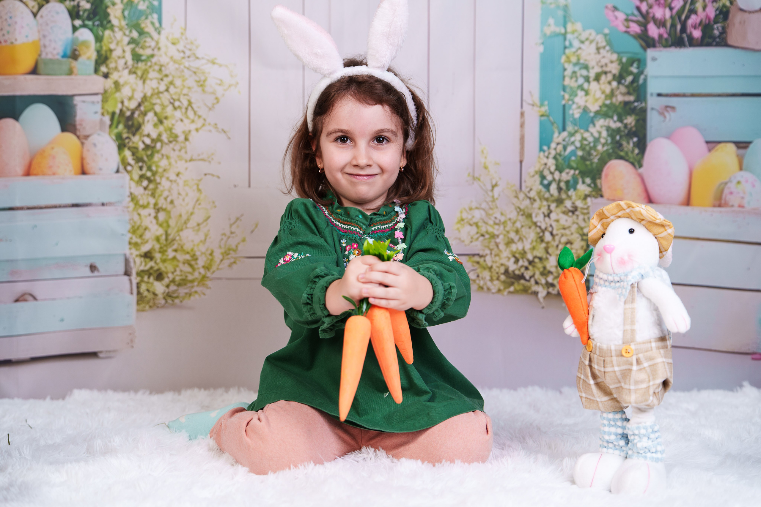 Sedinta foto Paste - Gradinita Miniterra. Liviu Andrei - Fotograf