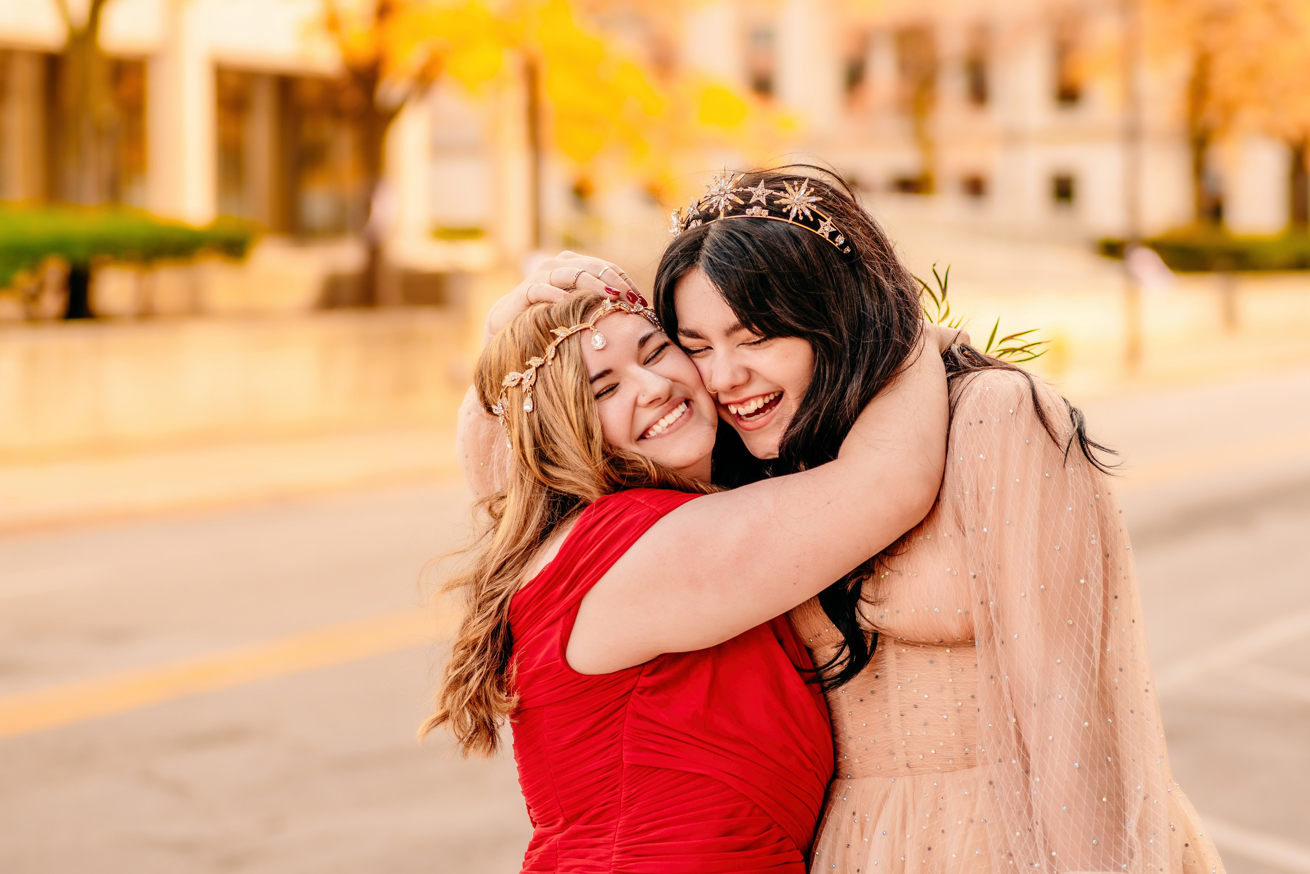 Bold & Dramatic Wedding at The Paper Mill on The Landing | Fort Wayne Wedding Photographer. Alexandria Danielle Photography | Fort Wayne & Indianapolis Wedding Photographer