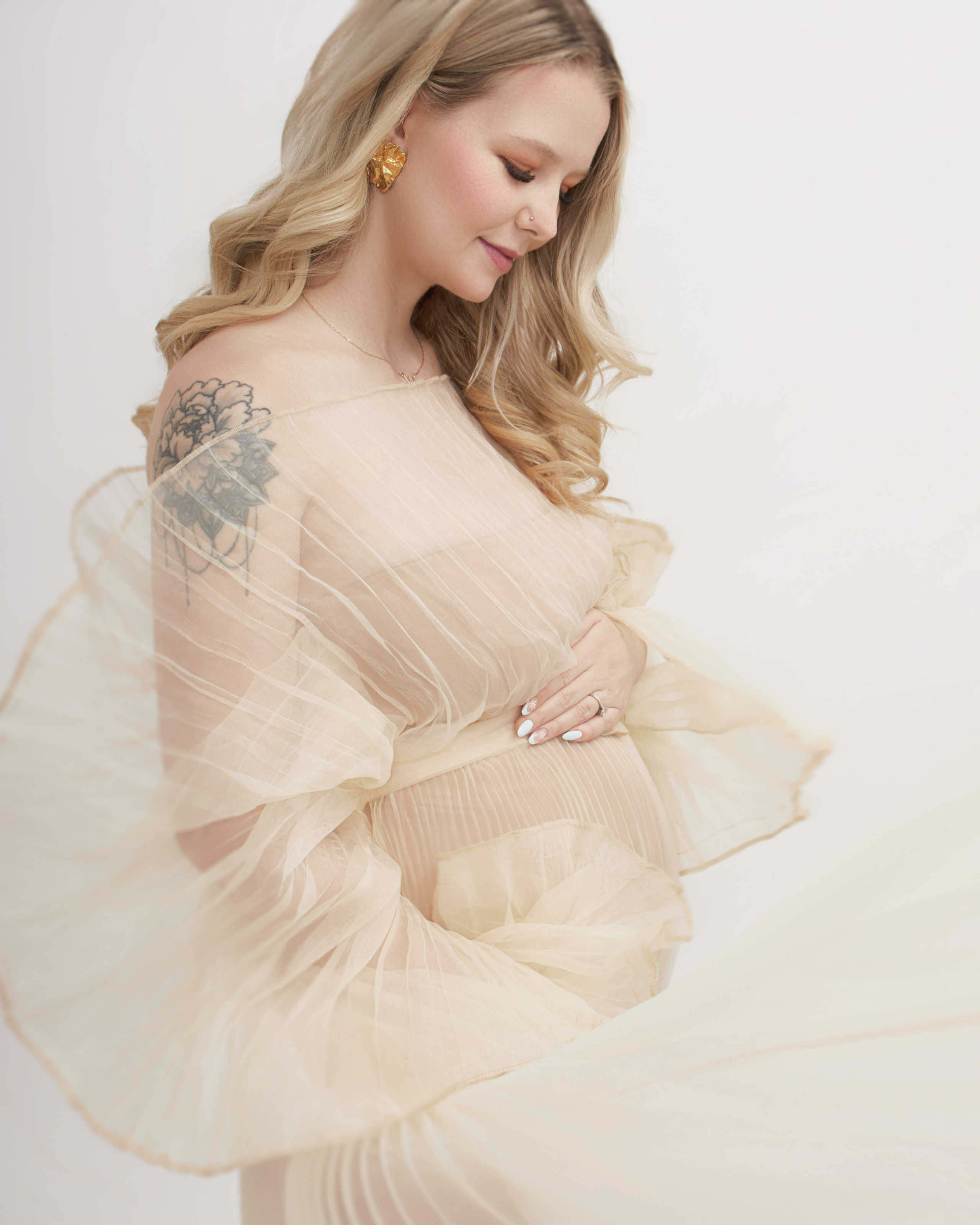 Maternity | Sierra. Shtatolkina Studio | Private Photo studio in South Jordan. Portrait, Maternity & Headshot Photography in South Jordan, Utah