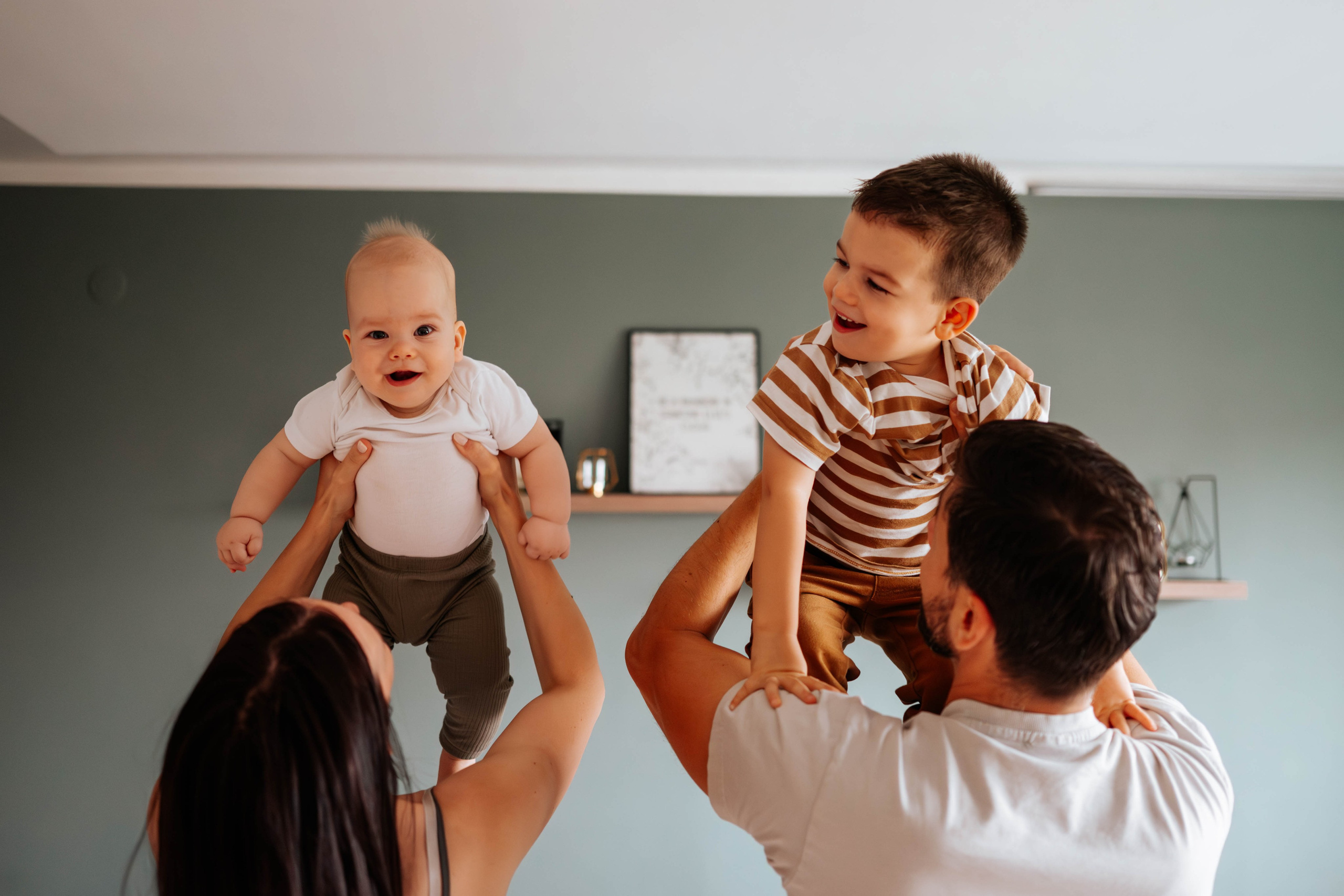 Ivana, Filip, Aljoša i Vanja - porodično fotografisanje. Dečiji i porodični fotograf