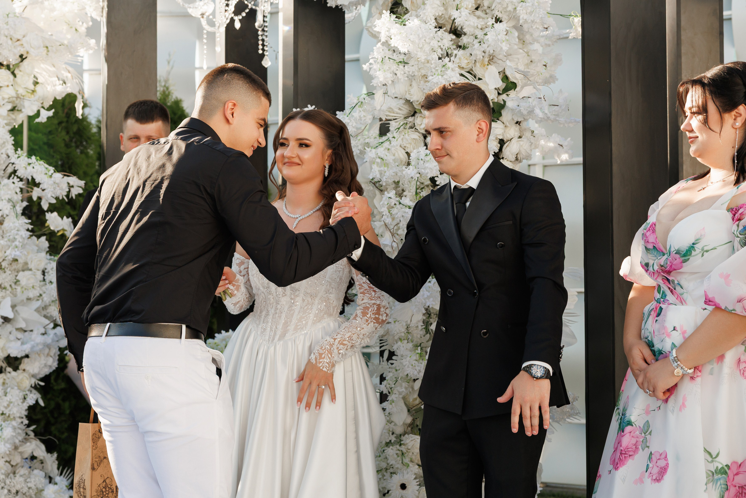 Fotograf nunta chisinau. Dinu Malancea. Dinumalancea.com — fotograf de nunta si familie. Moldova, Romania, UE