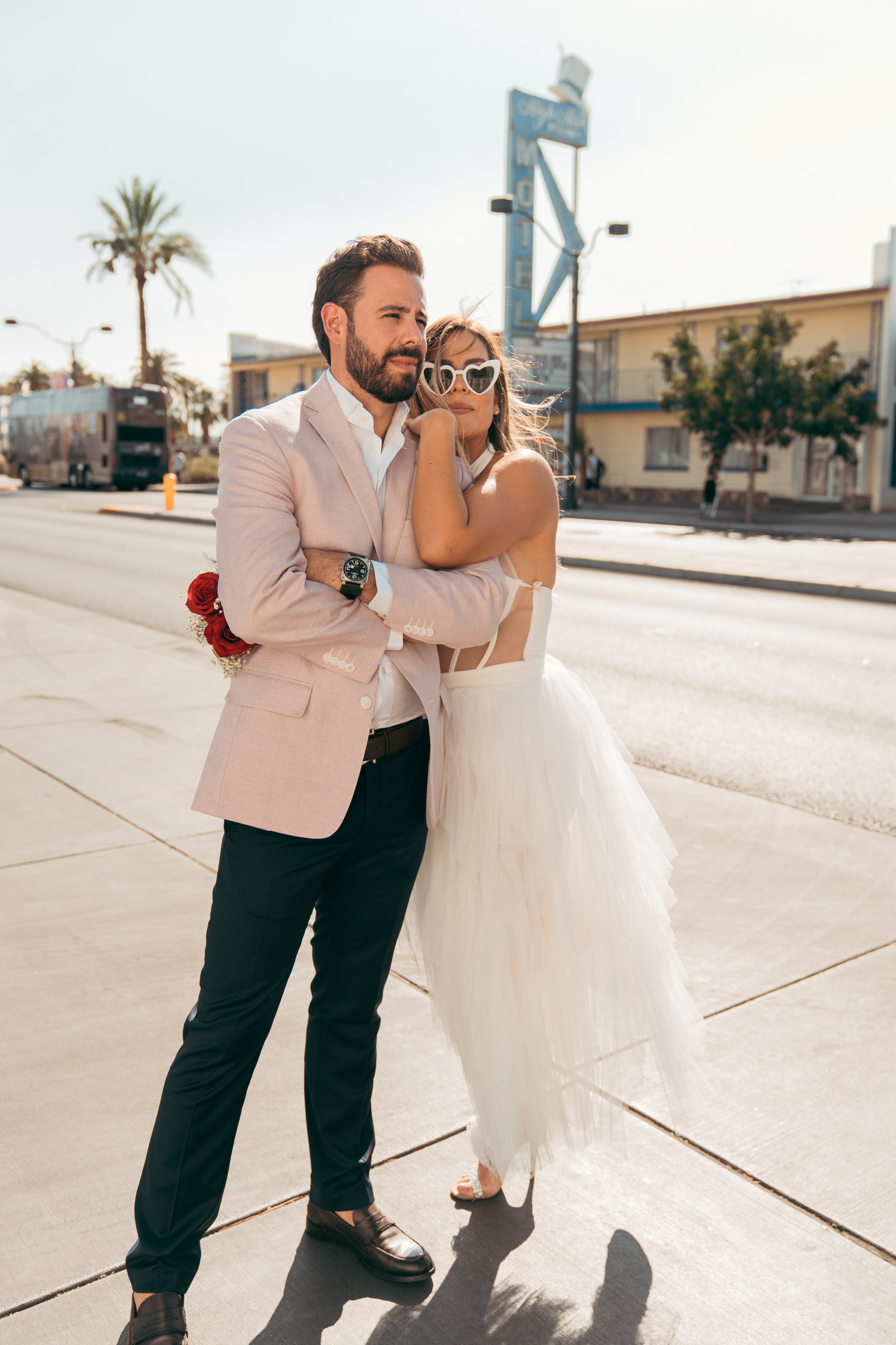 Paulina&Manuel. Wedding & elopement photographer Viktoriya Kravtsov. Las Vegas