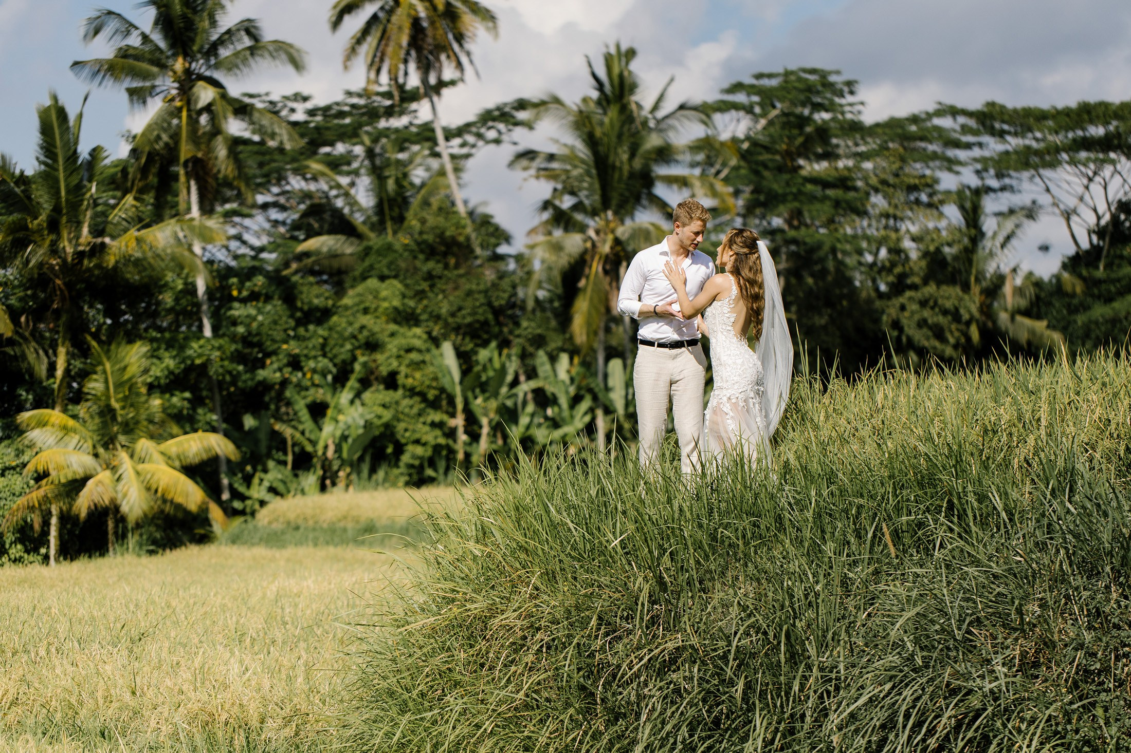 Waterfall wedding. Get.it.feel — Aesthetic Photography and Videography