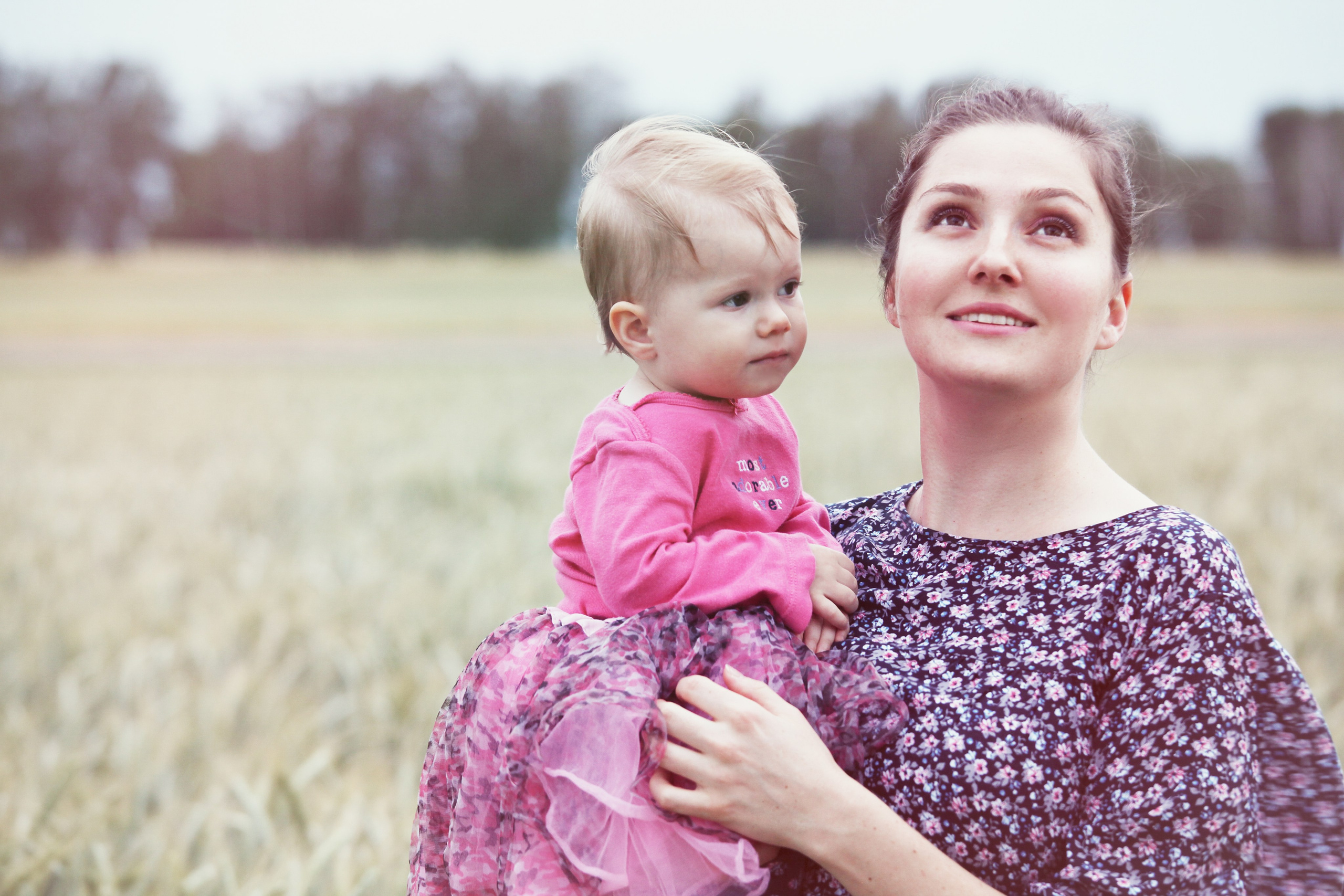 Family and Wedding. Photographer Anya Goldenberg. Works in Reading and surrounding areas