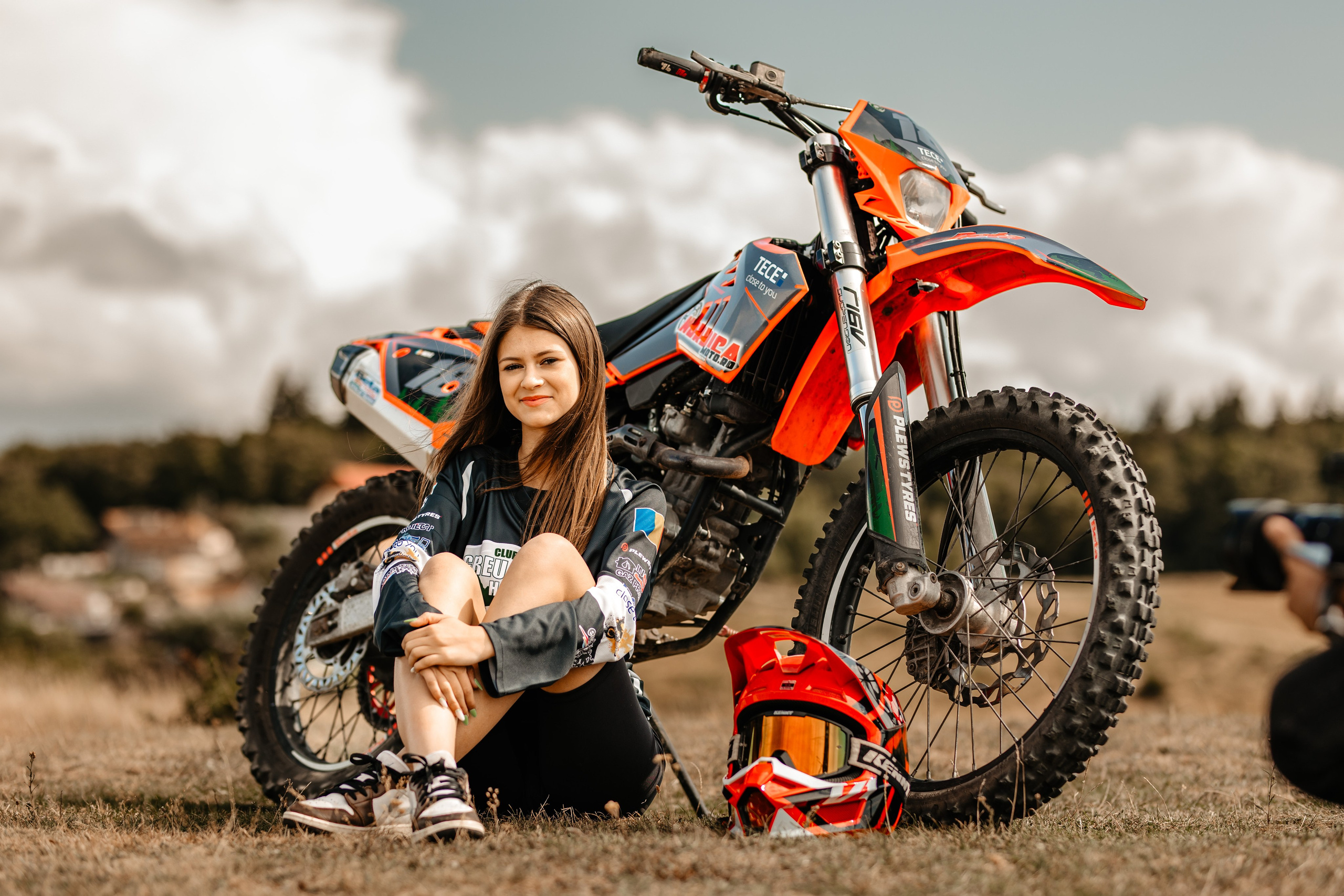 Fetele Enduro. Ionut Brehuescu — Fotograf