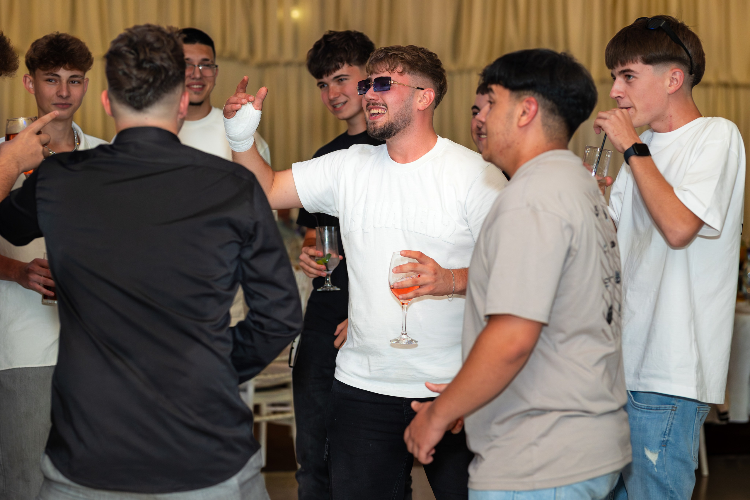 Majorat Denis. Ionut Brehuescu — Fotograf