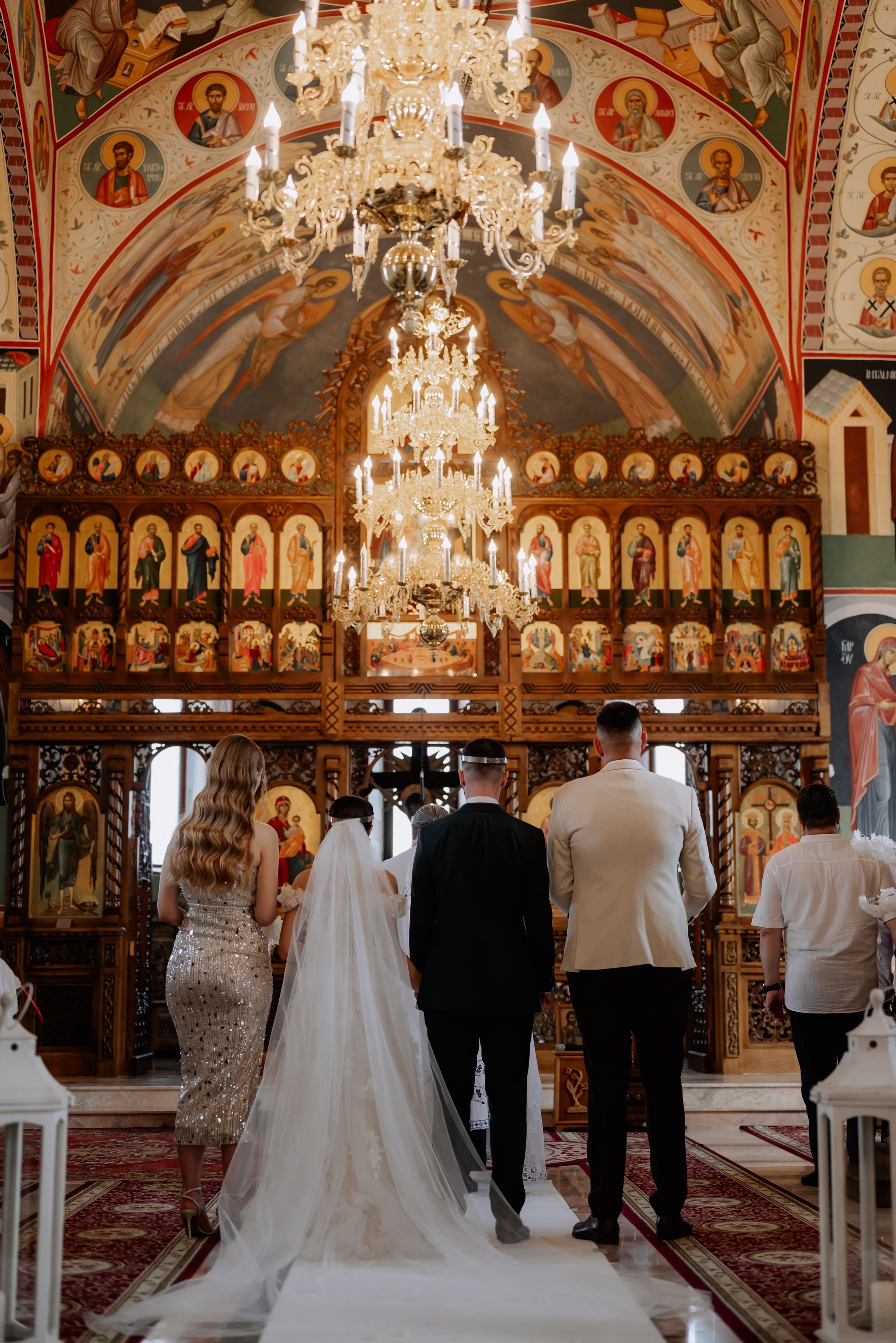 Nunta la Hotel Capitol Iasi. Proud Vision Weddings | Wedding Photography & Film — Servicii profesionale Foto Video Nunta Iasi