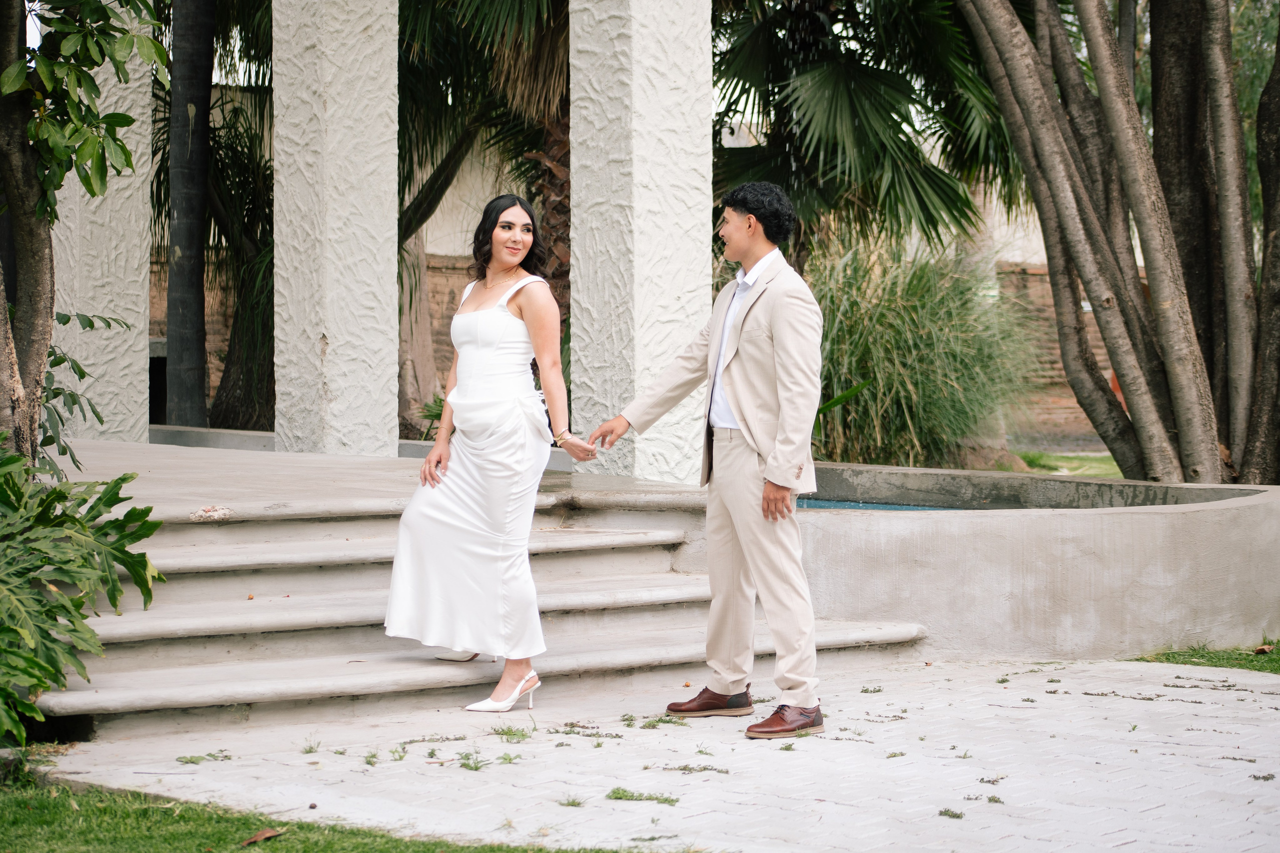 Casual. Wedding Photographer Ruth Preciado