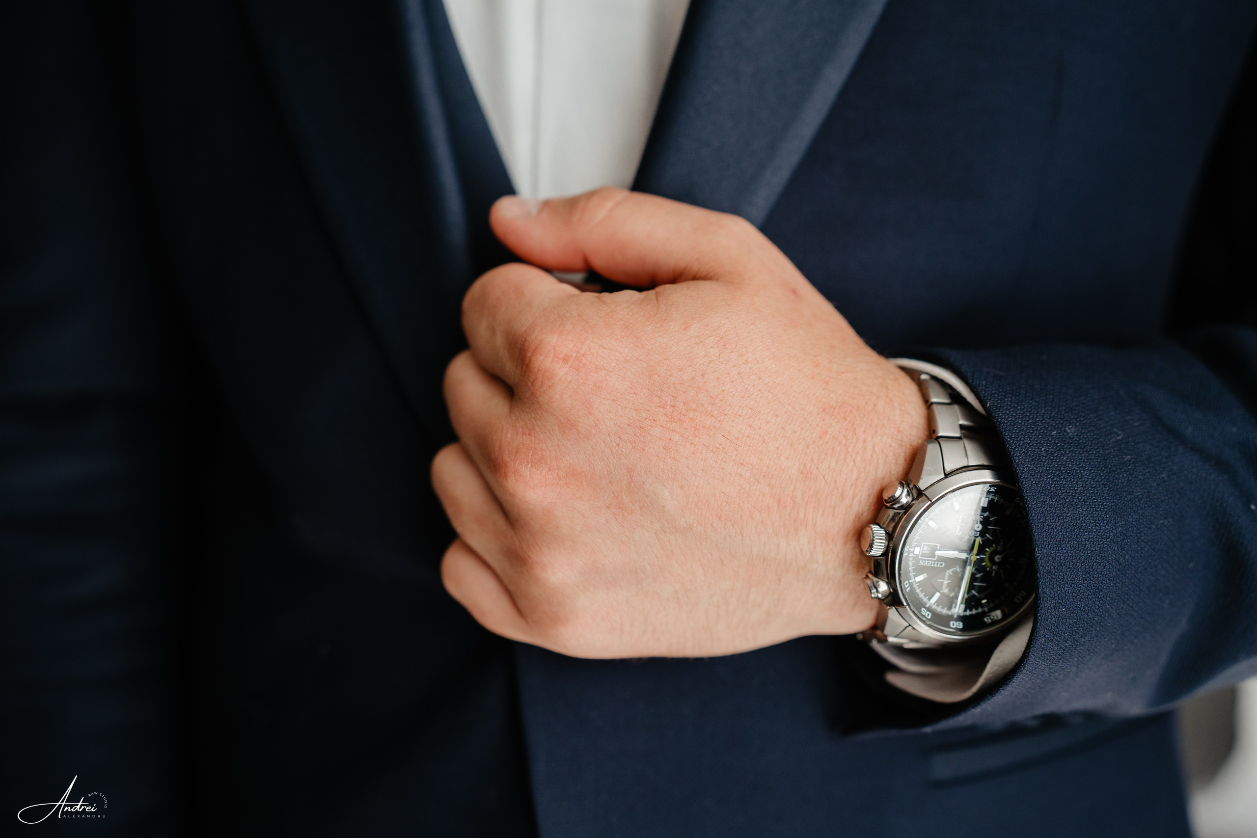 Cătălina & Călin. Raw Studio. Fotograful tau de nunta!