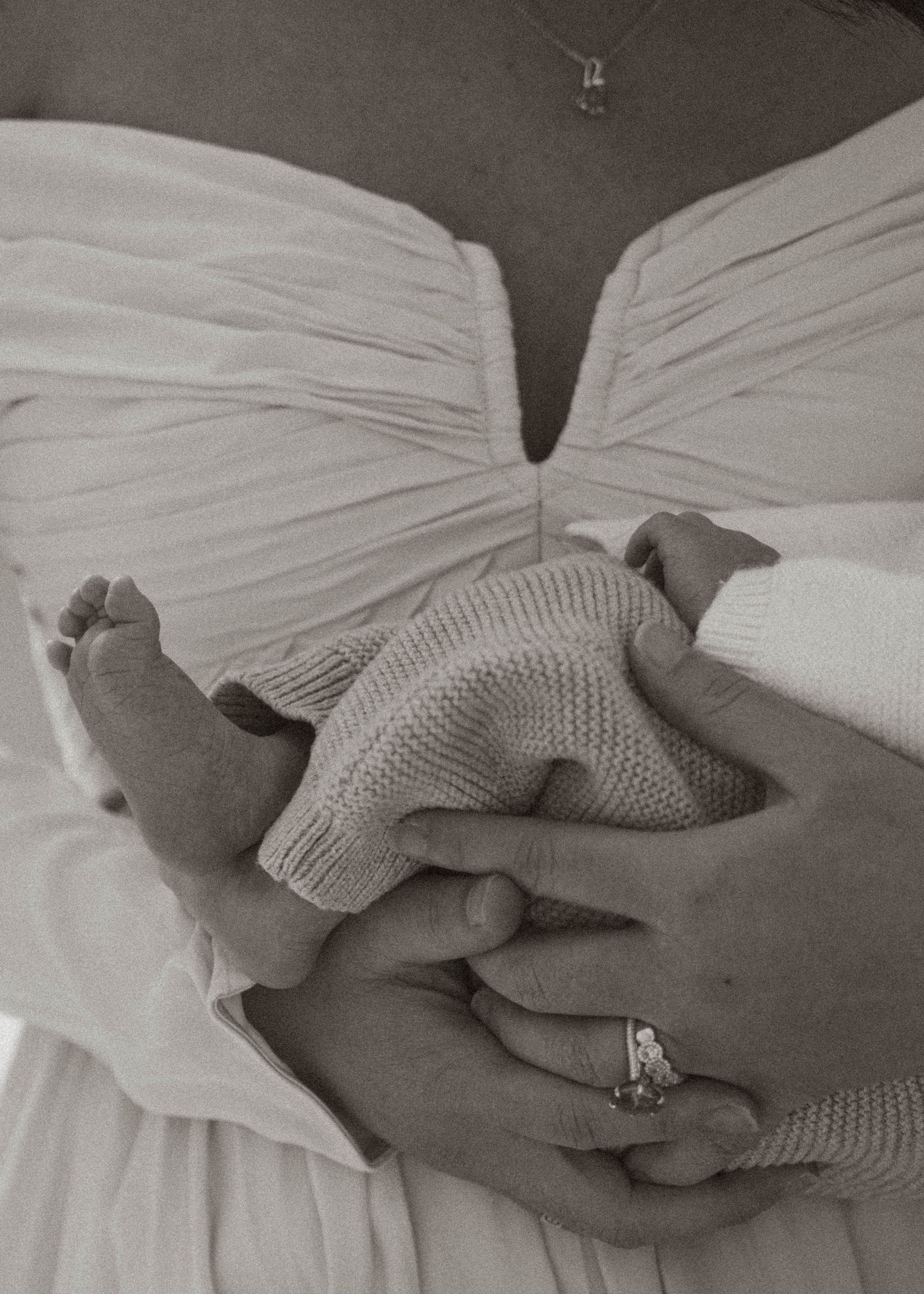 Linda’s Newborn Home Session. Soulo Photography | San Francisco Bay Area Based Photographer