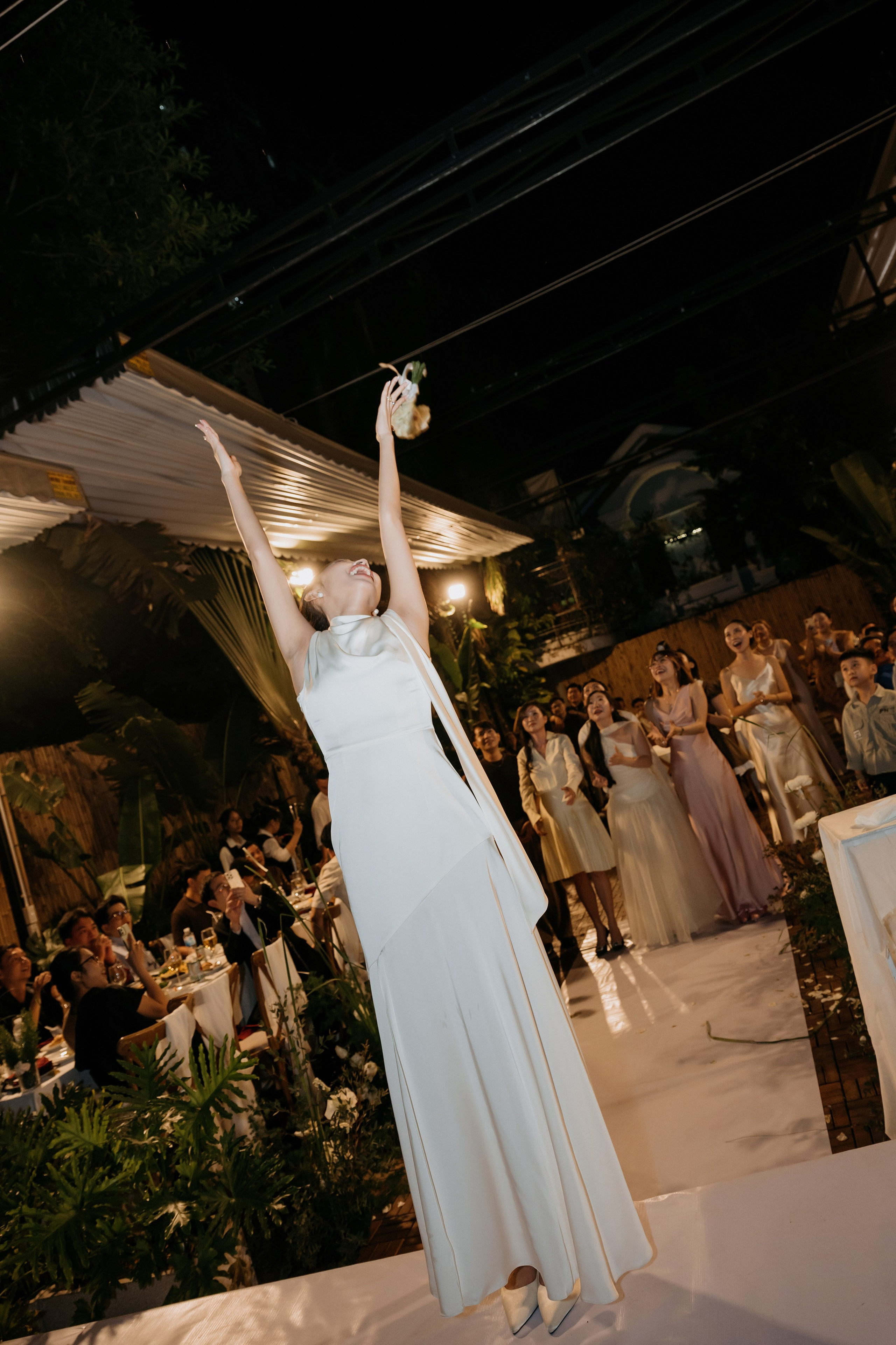 DO & ANH/Destination Wedding. Nhiếp ảnh gia đám cưới hàng đầu tại Thành Phố Hồ Chí Minh